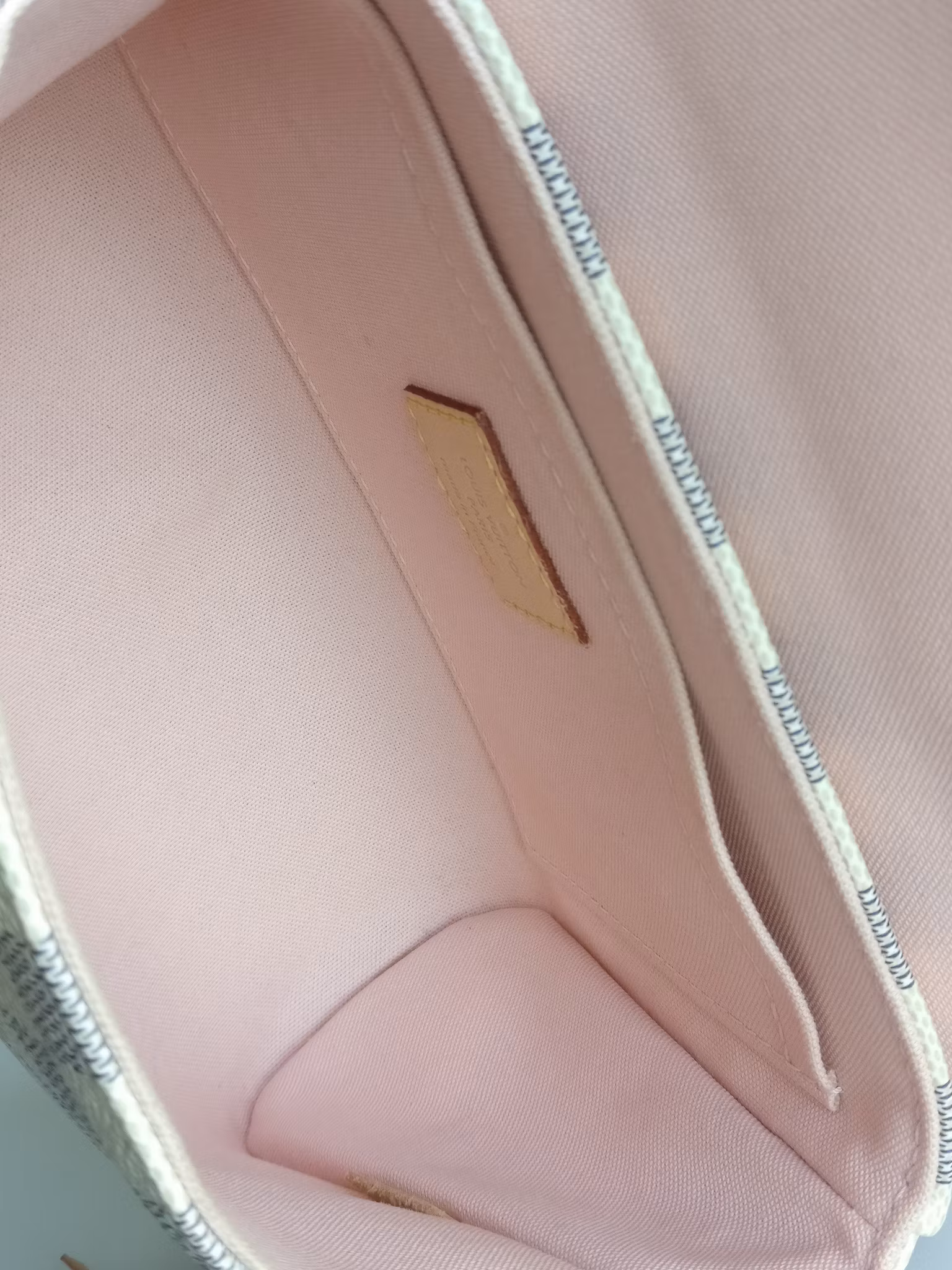 Louis Vuitton Croisette damier azur