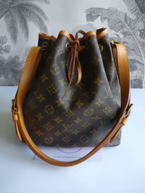 Louis Vuitton Petit Noé