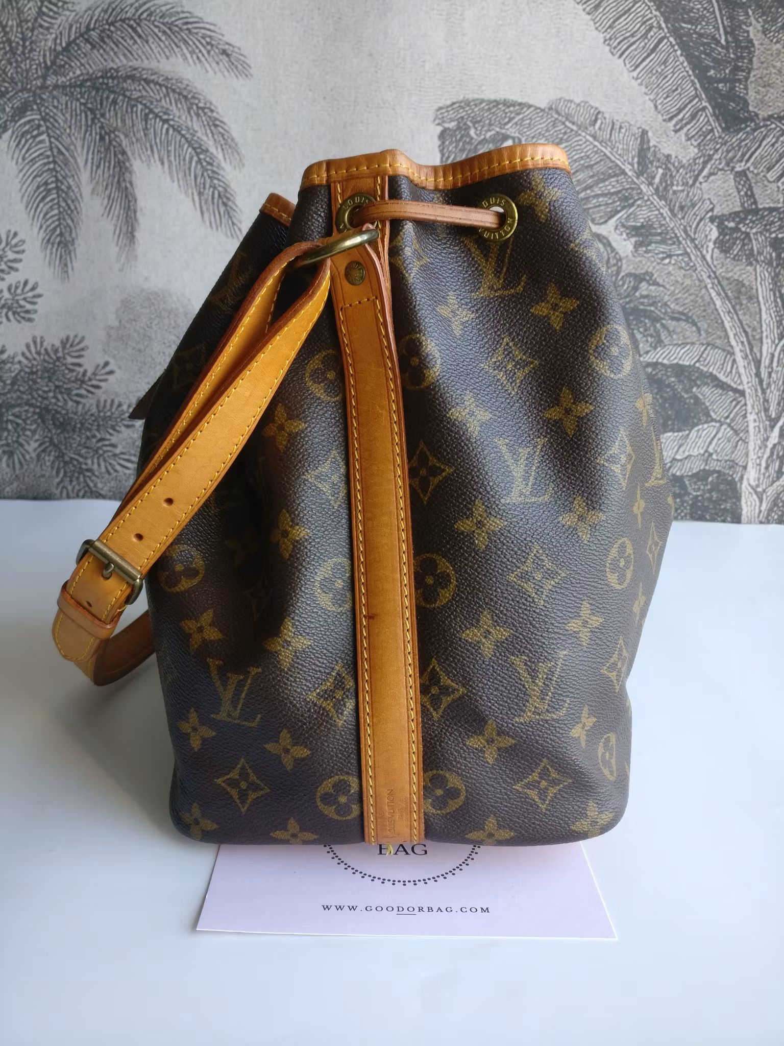 Louis Vuitton Petit Noé