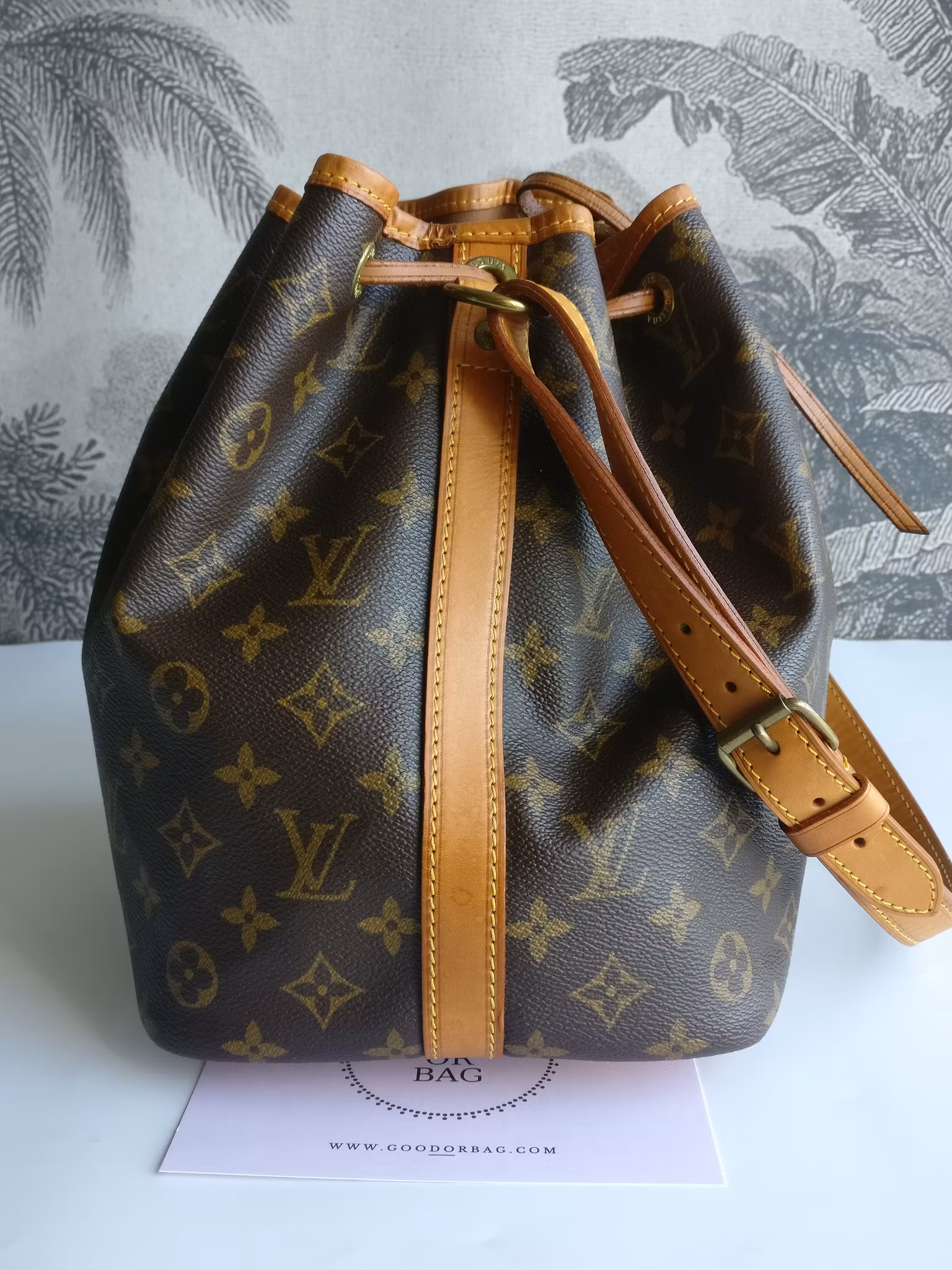 Louis Vuitton Petit Noé