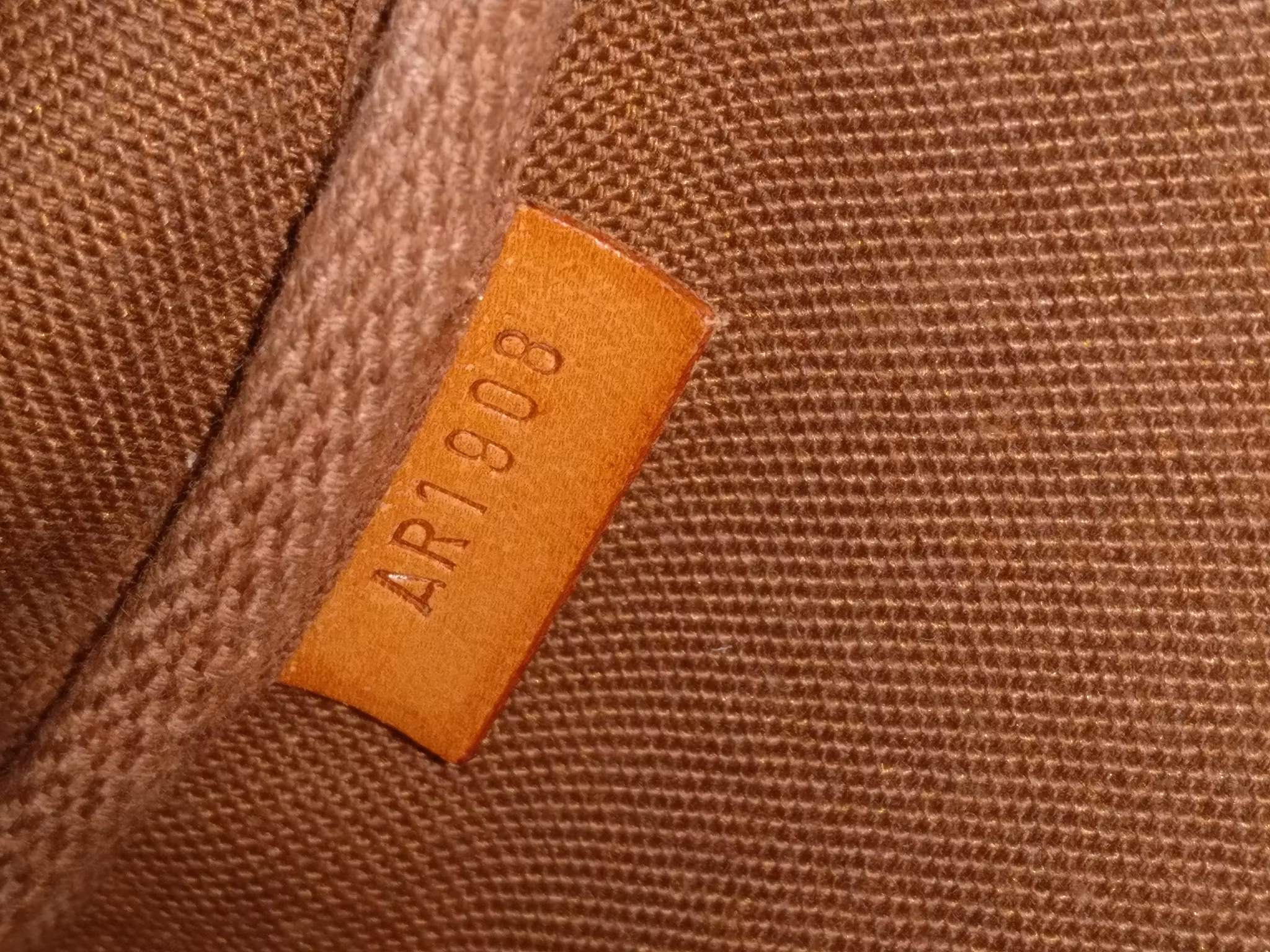 Louis Vuitton Pochette Accessoires