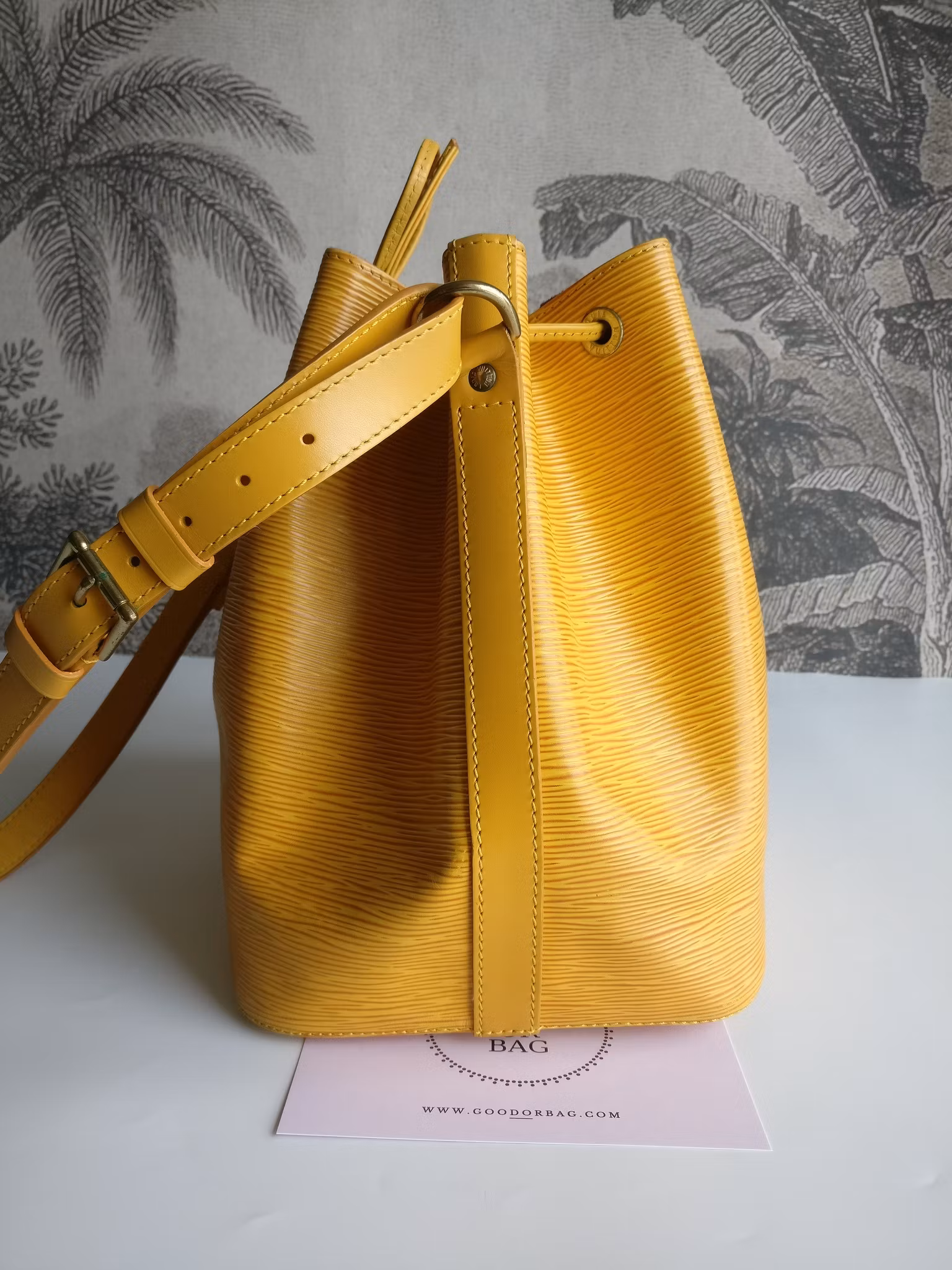 Louis Vuitton Petit Noé yellow epi