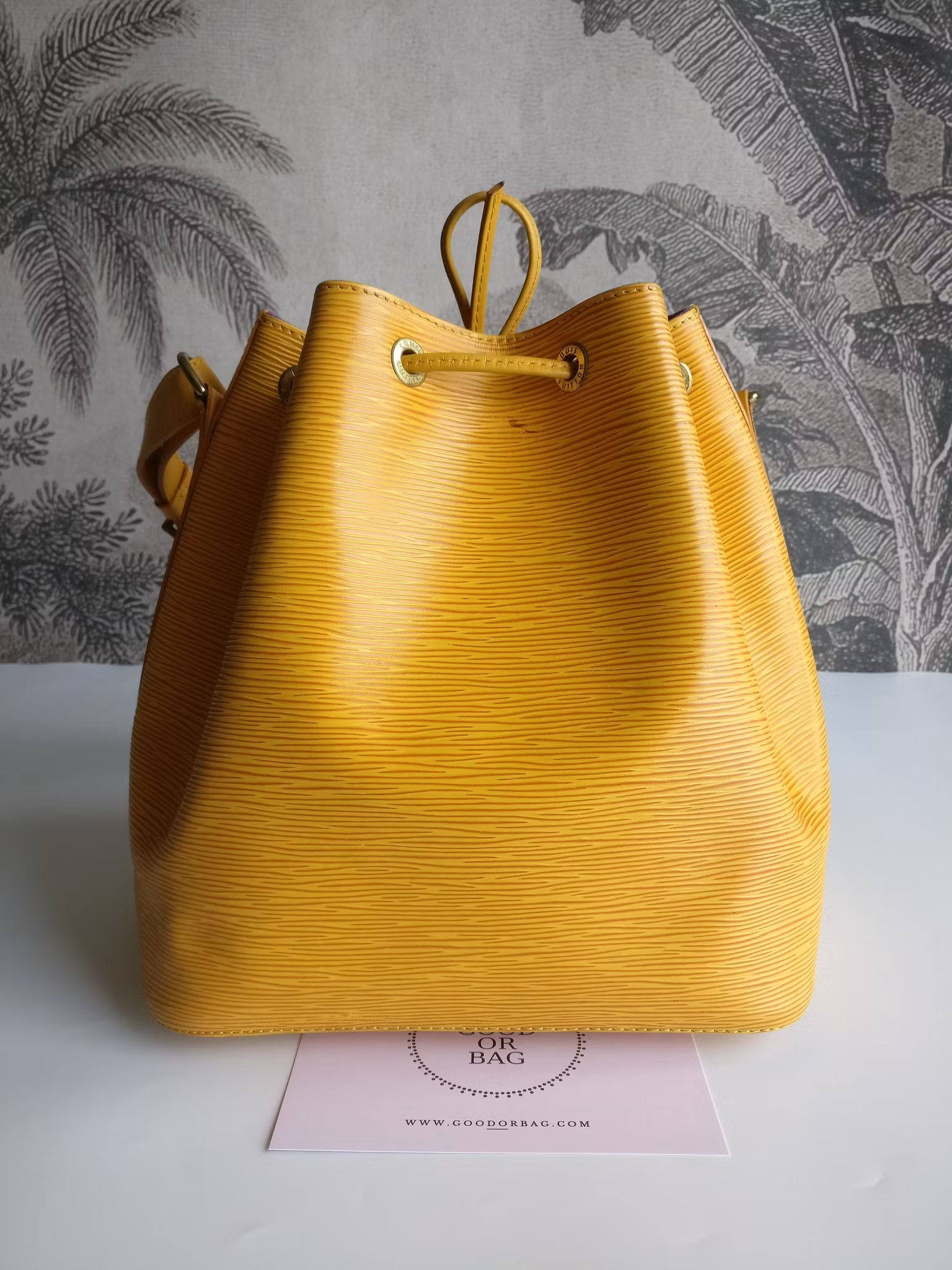 Louis Vuitton Petit Noé yellow epi