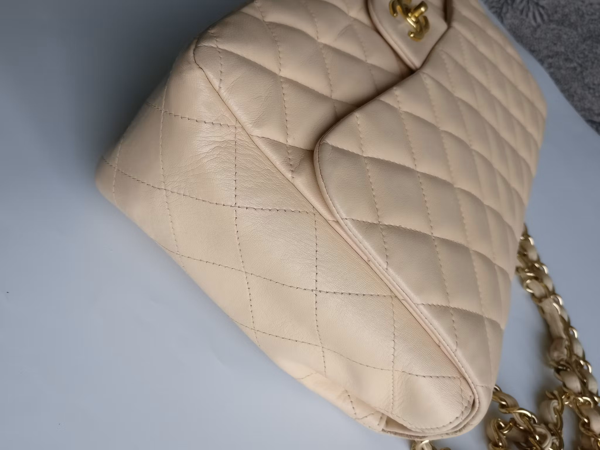 Chanel Jumbo Classic Single Flap Bag