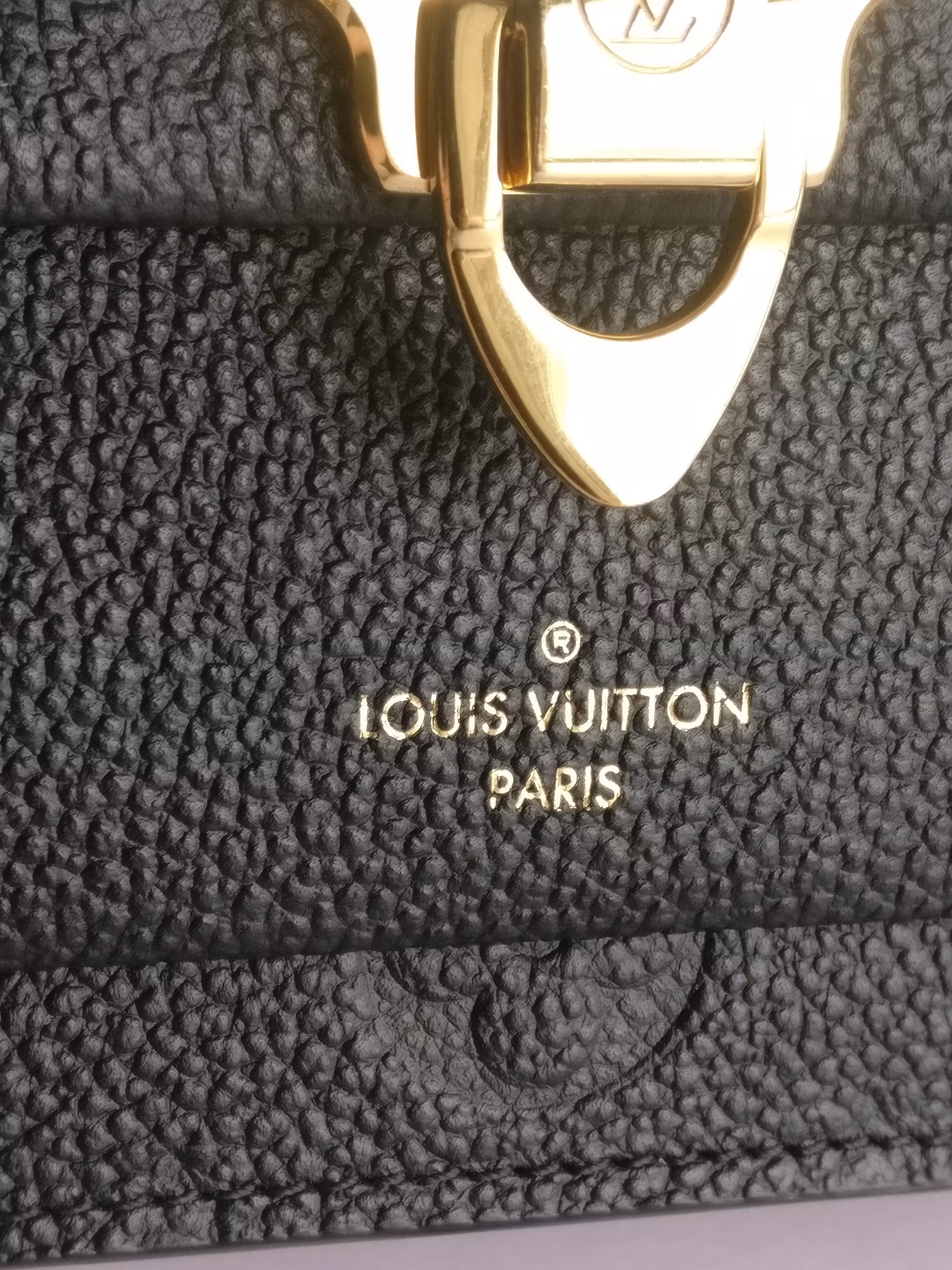 Louis Vuitton Vavin Chain Wallet empreinte