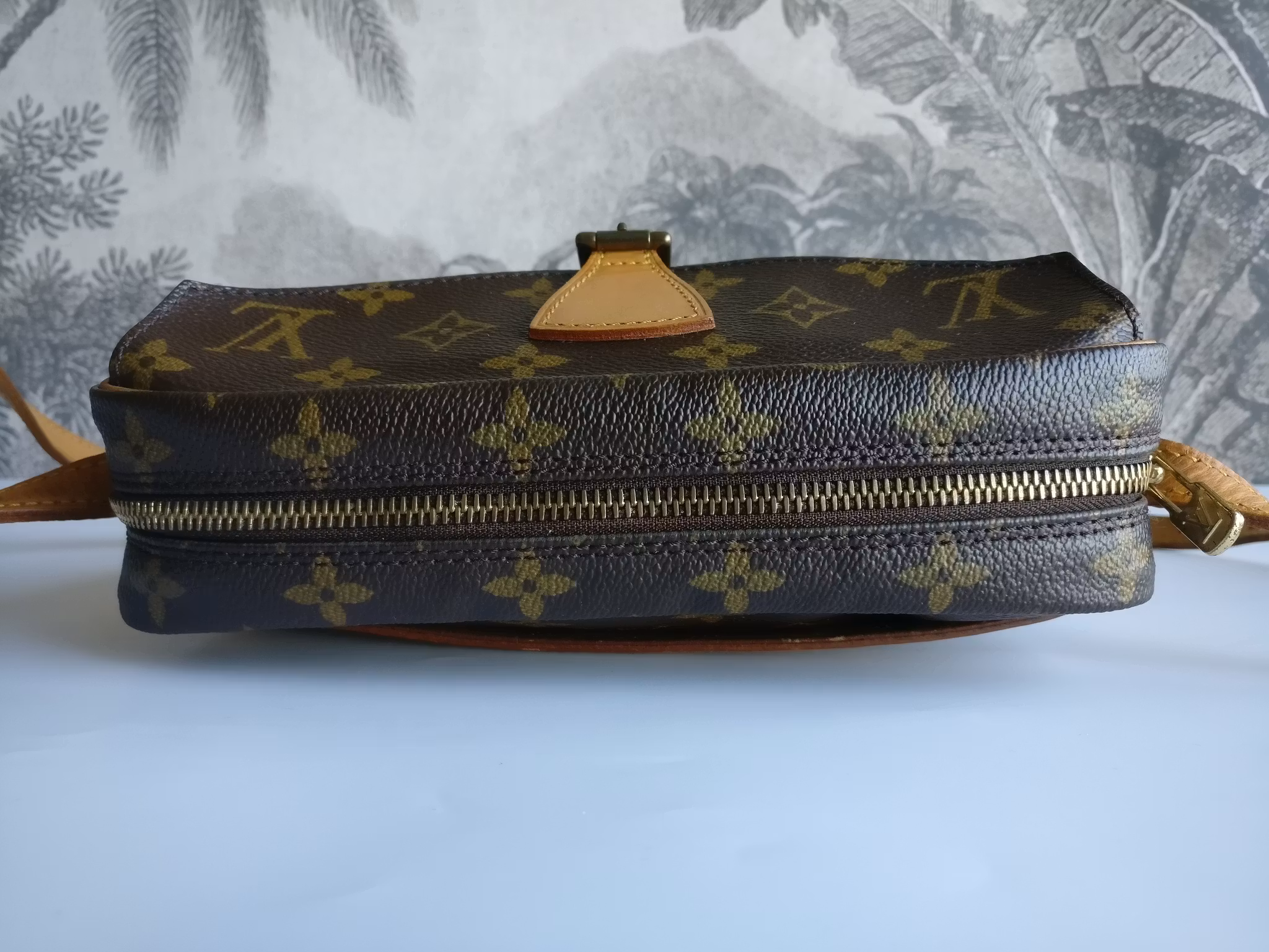 Louis Vuitton Jeune Fille PM