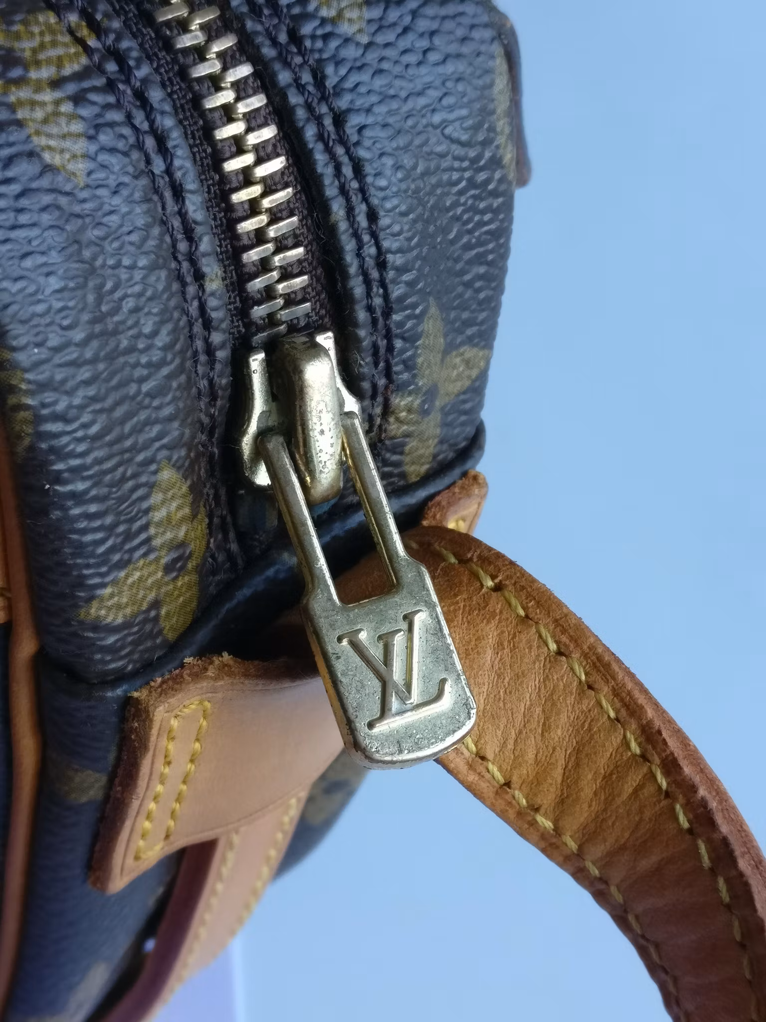 Louis Vuitton Jeune Fille PM