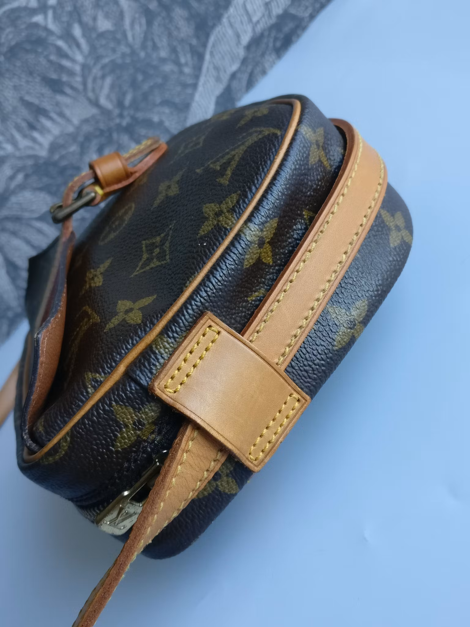 Louis Vuitton Jeune Fille PM