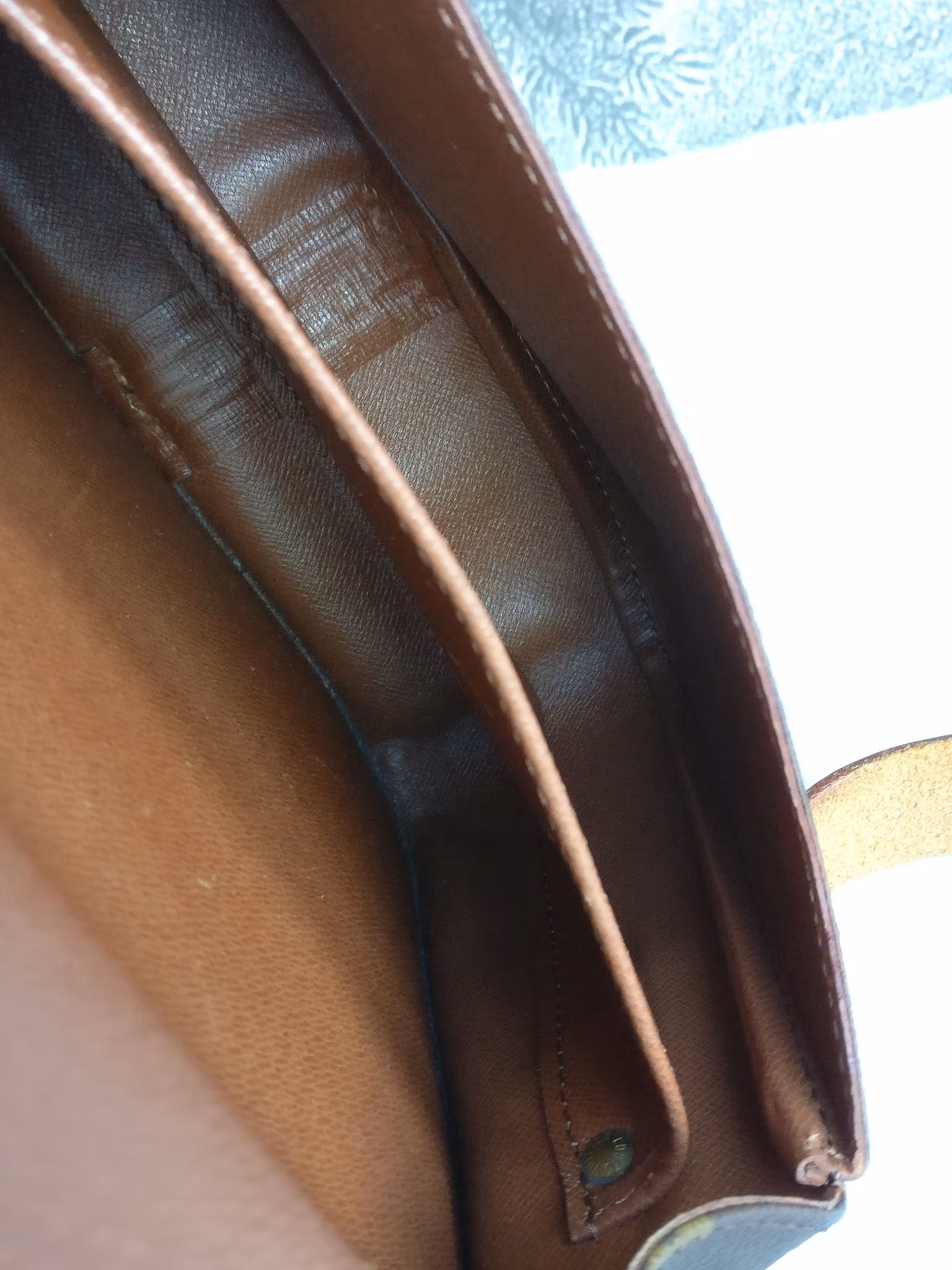 Louis Vuitton Cartouchiere MM