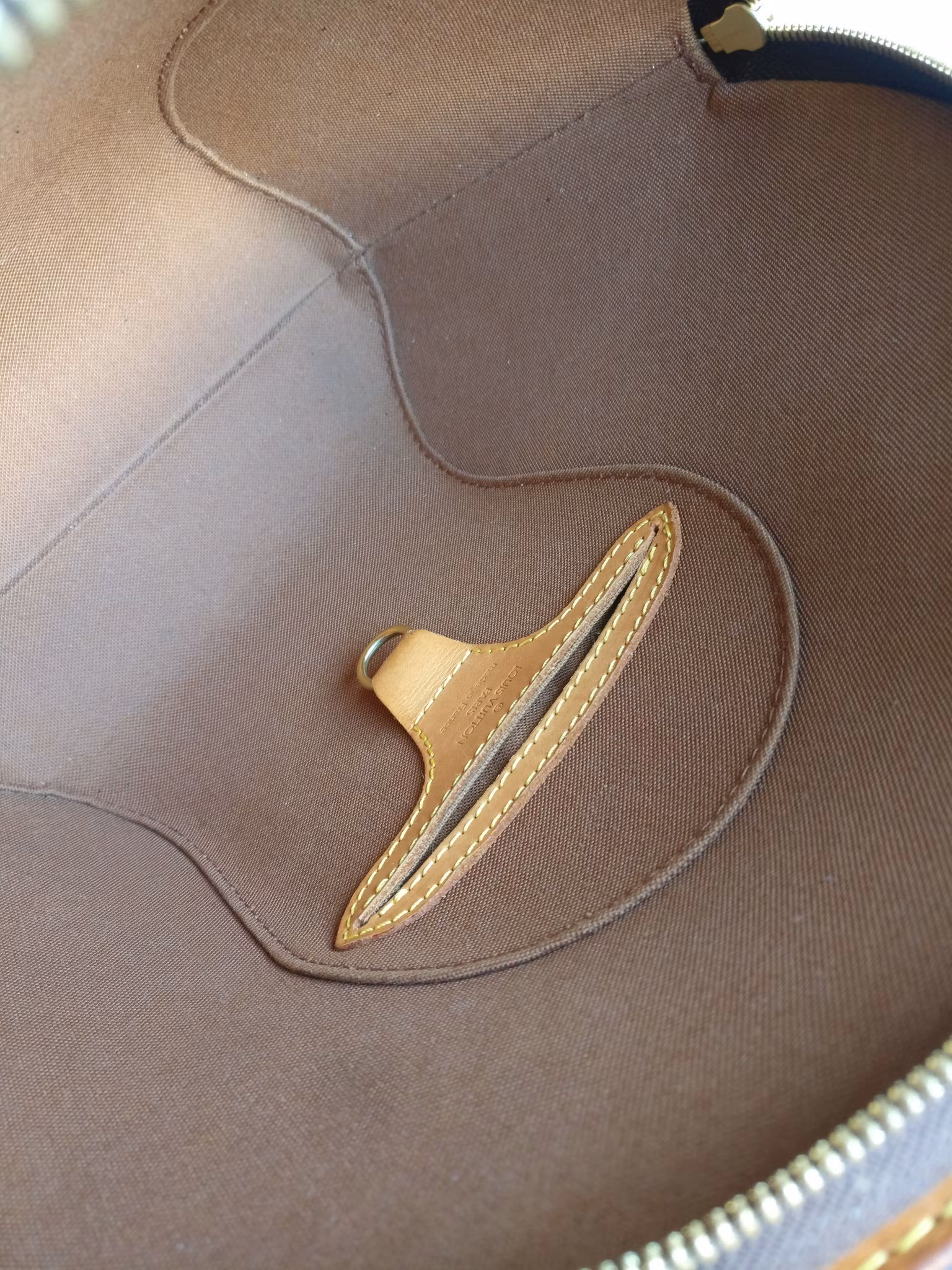 Louis Vuitton Ellipse PM