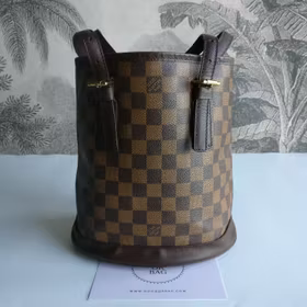 Louis Vuitton Bucket PM Marais