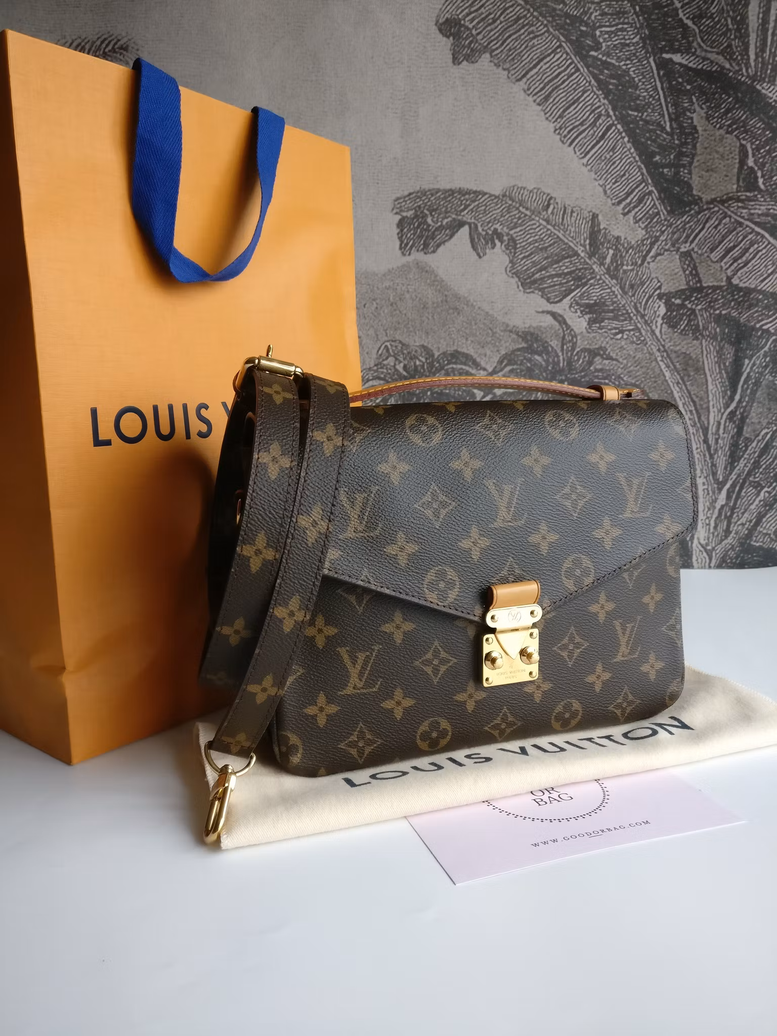 Louis Vuitton Pochette Metis