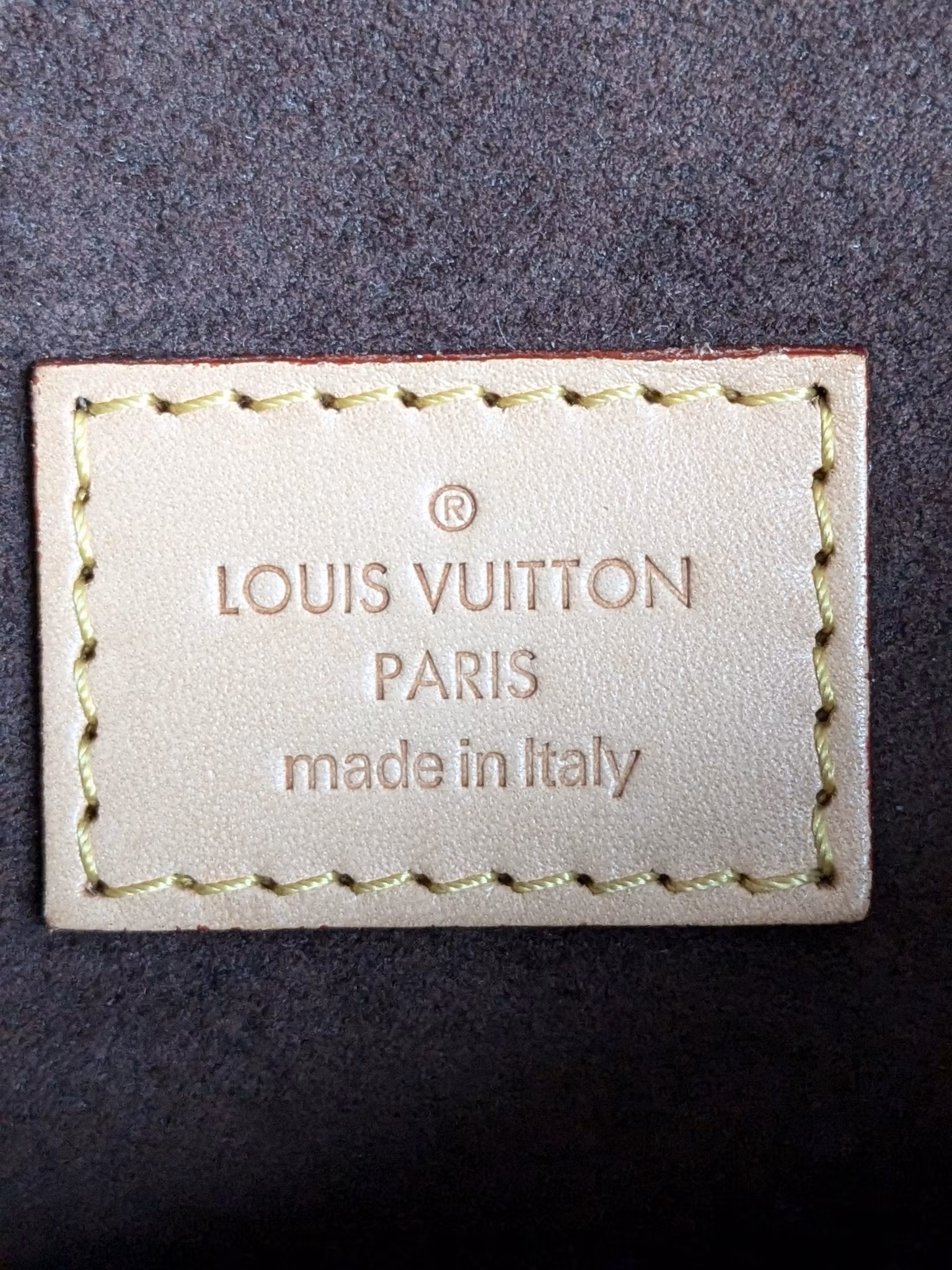 Louis Vuitton Pochette Metis