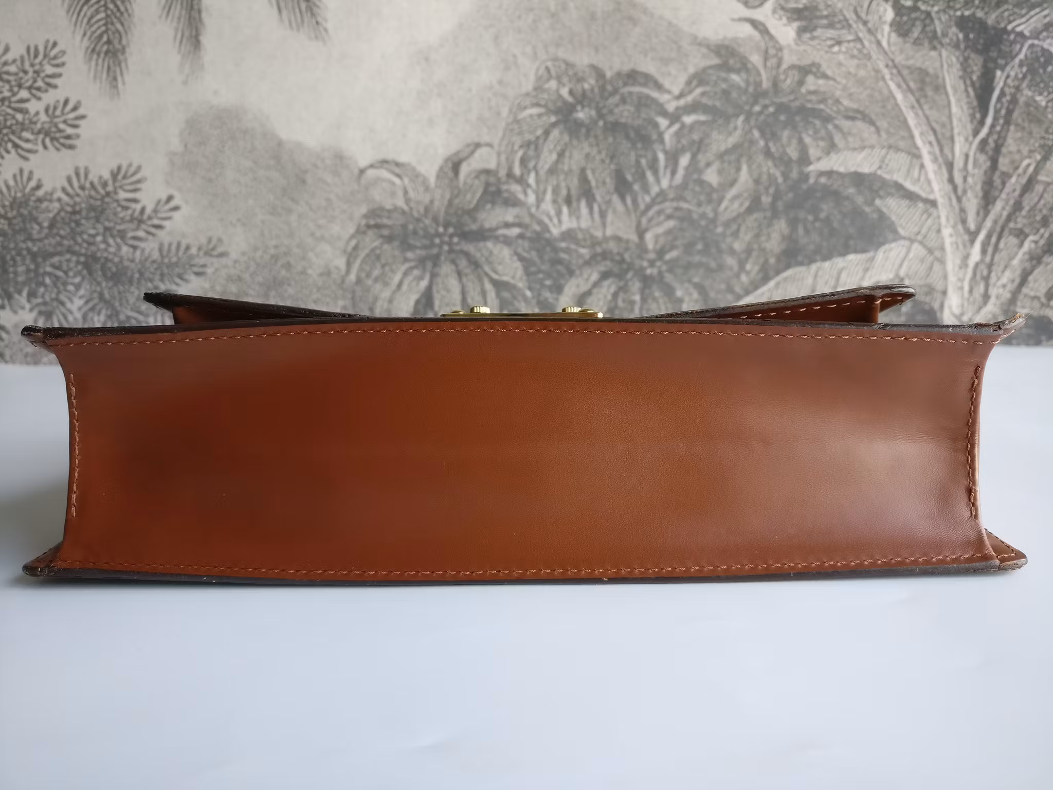 Louis Vuitton Monceau 26