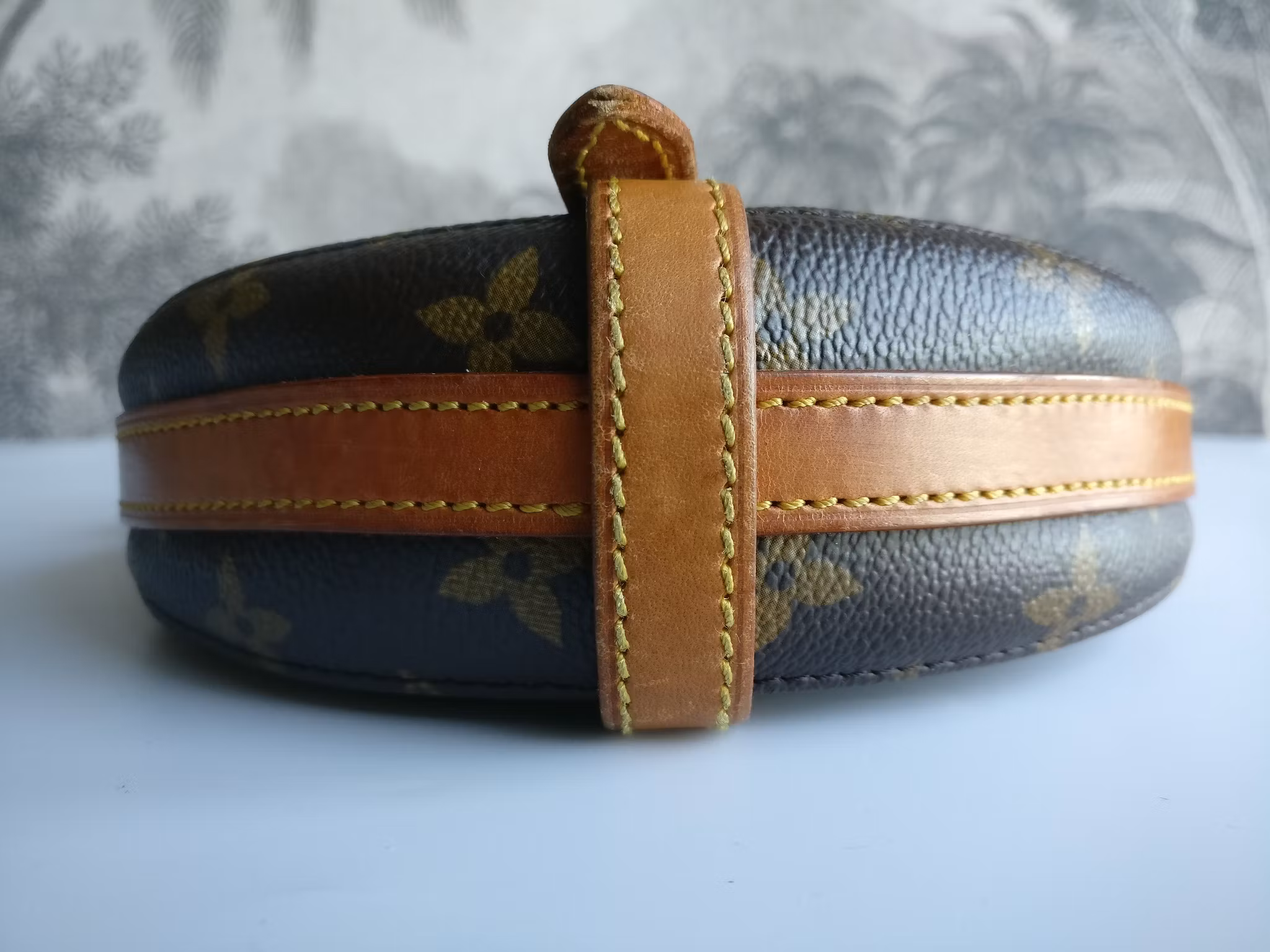 Louis Vuitton vintage Chantilly PM