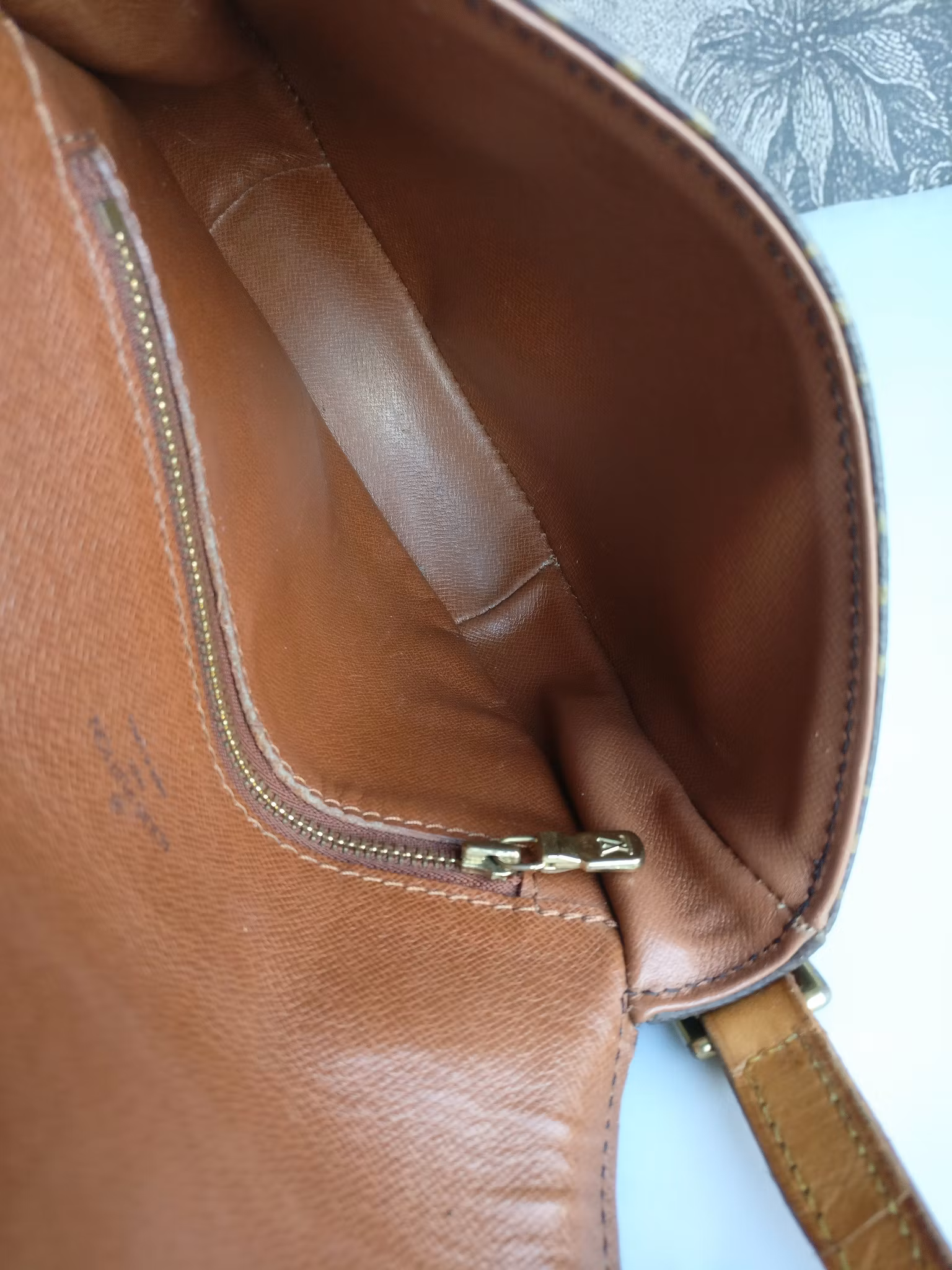 Louis Vuitton vintage Chantilly PM