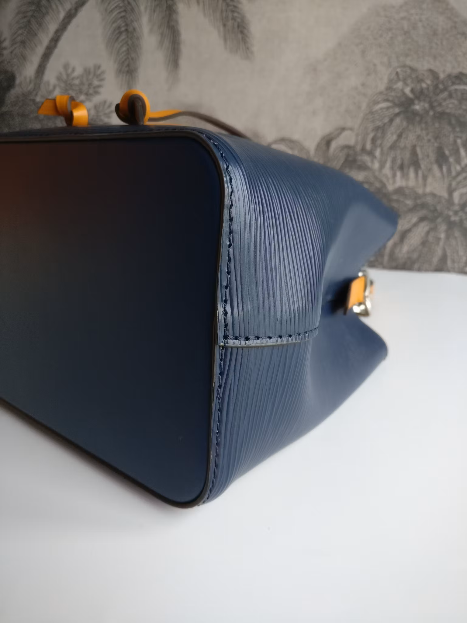 Louis Vuitton NéoNoé BB Indigo Safran