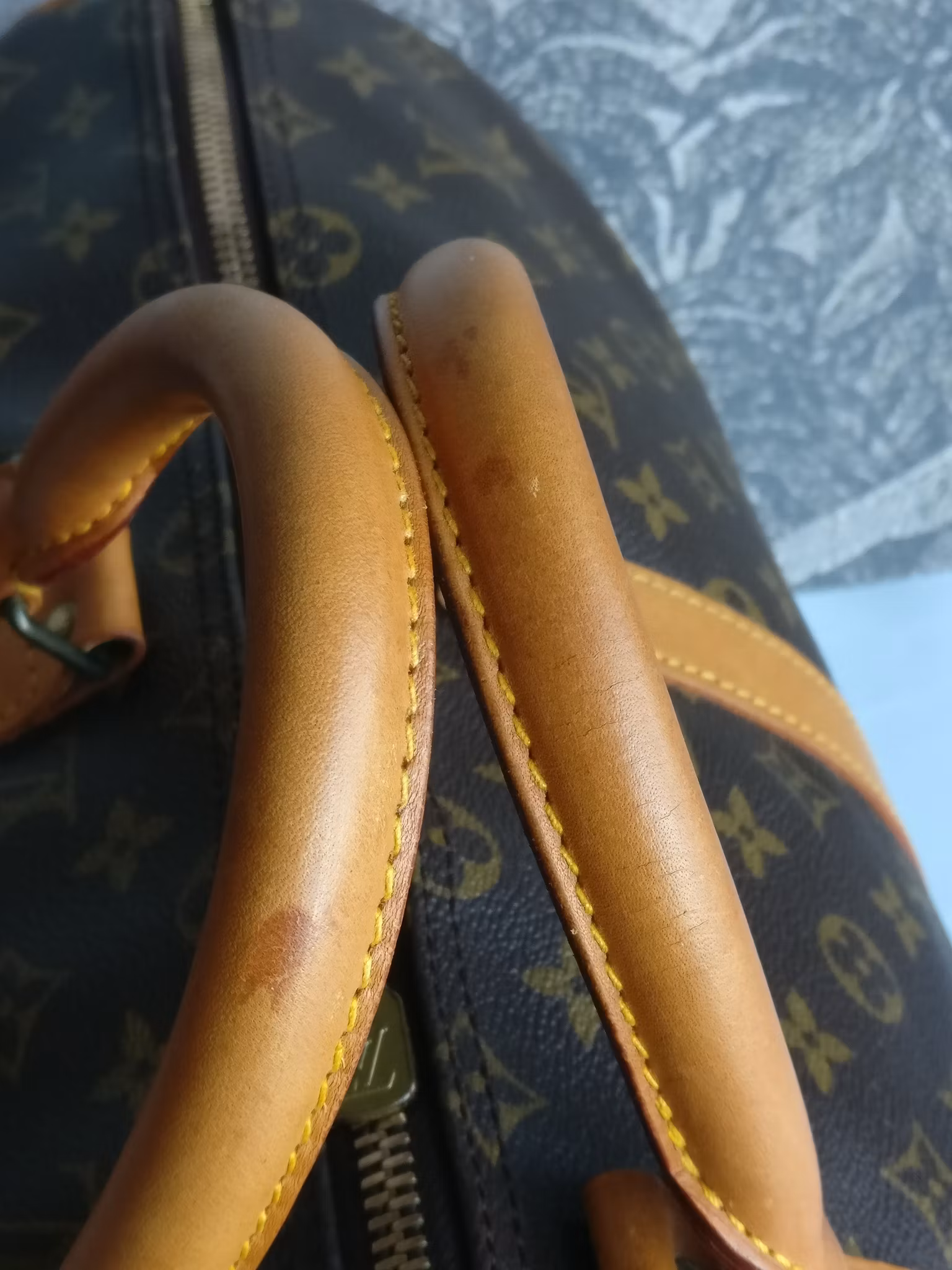 Louis Vuitton Keepall Bandouliere 50
