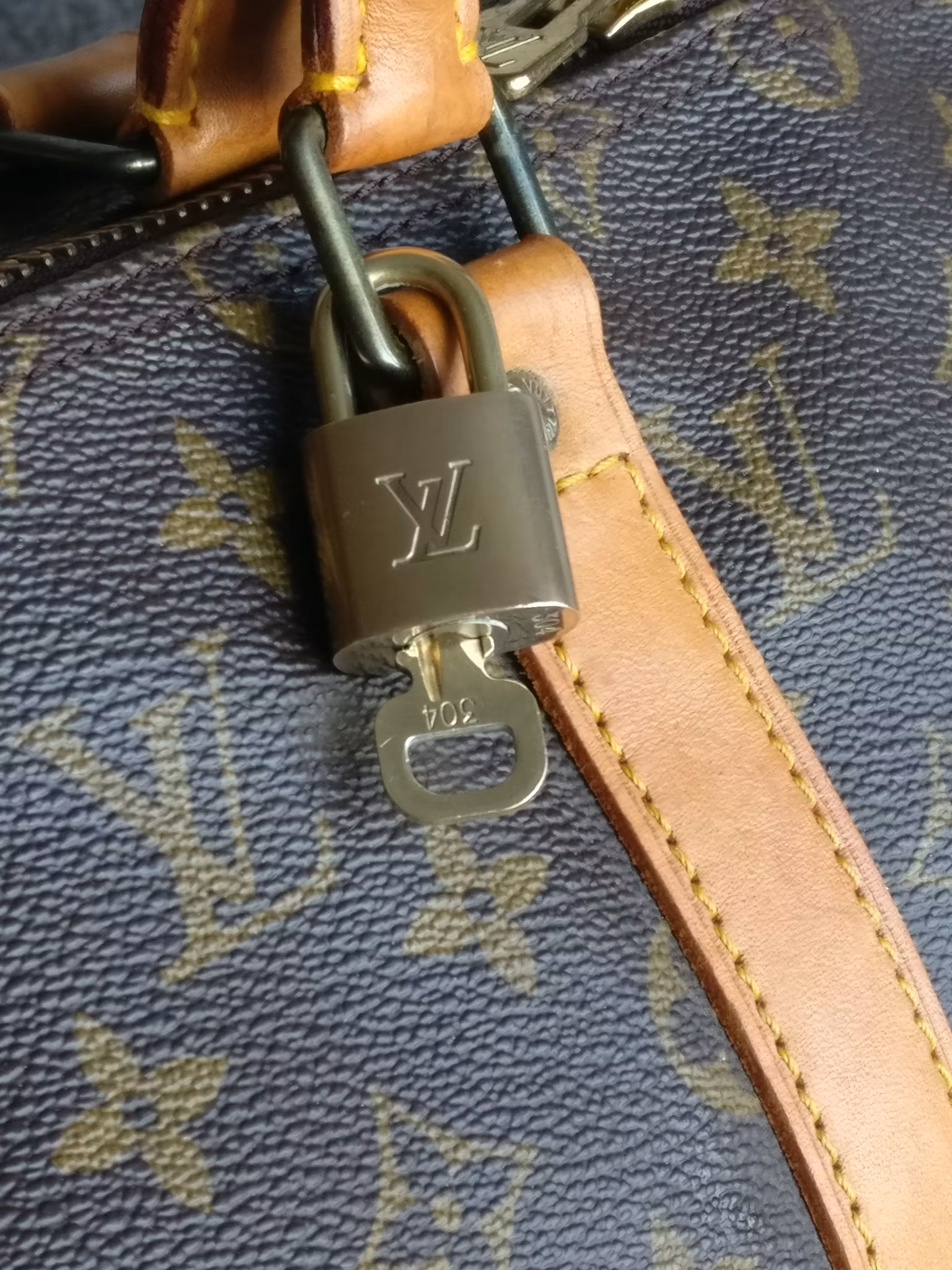 Louis Vuitton Keepall Bandouliere 50