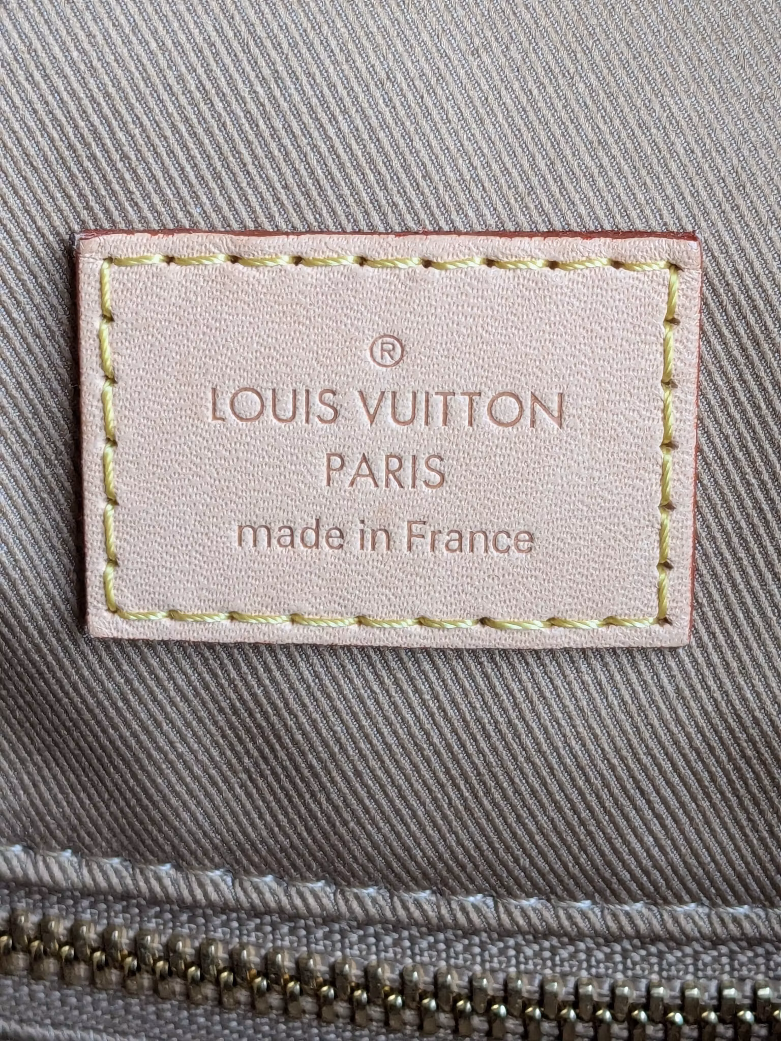Louis Vuitton Graceful MM
