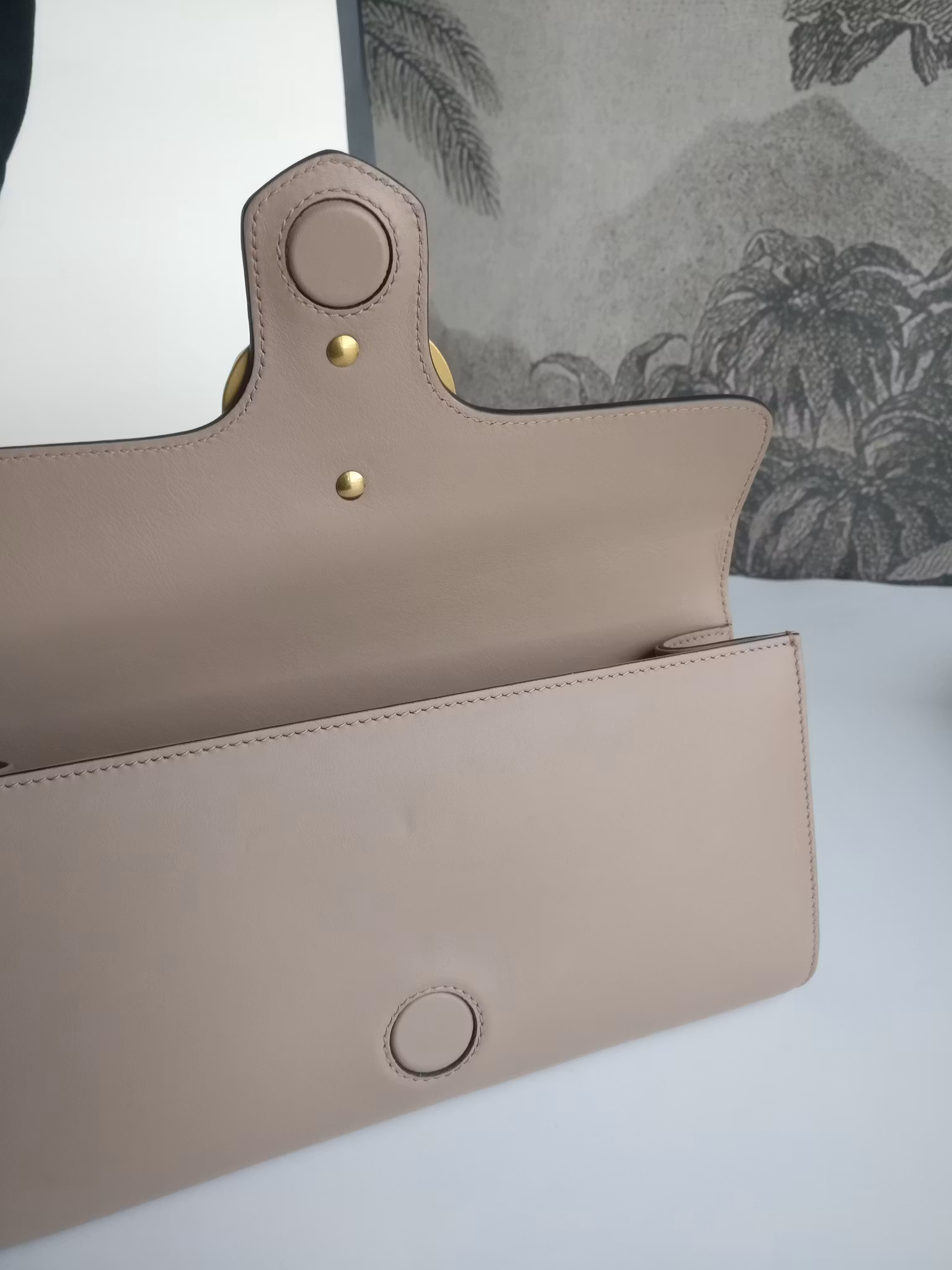 Gucci calfskin Pearly GG Marmont Clutch