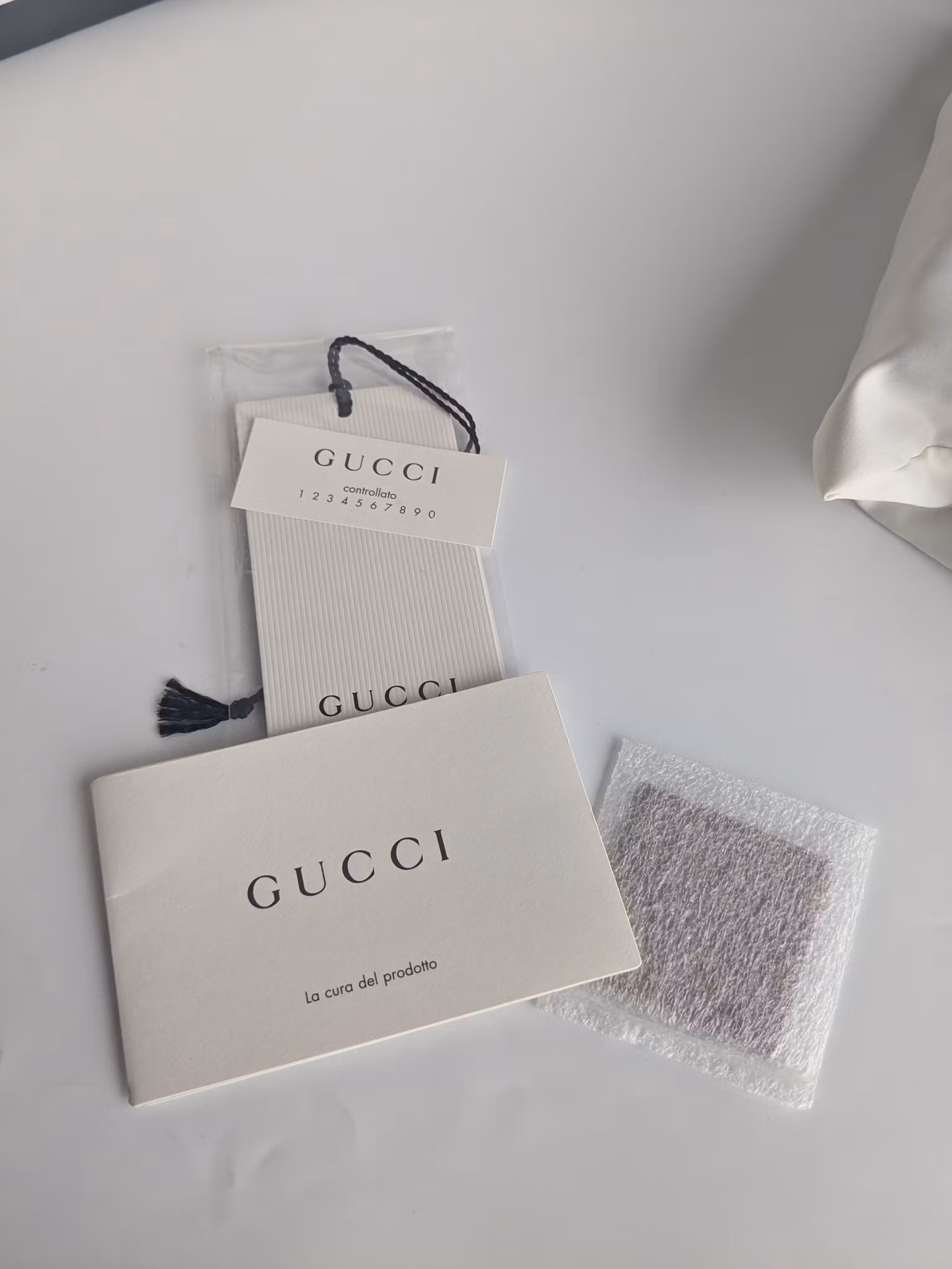 Gucci calfskin Pearly GG Marmont Clutch
