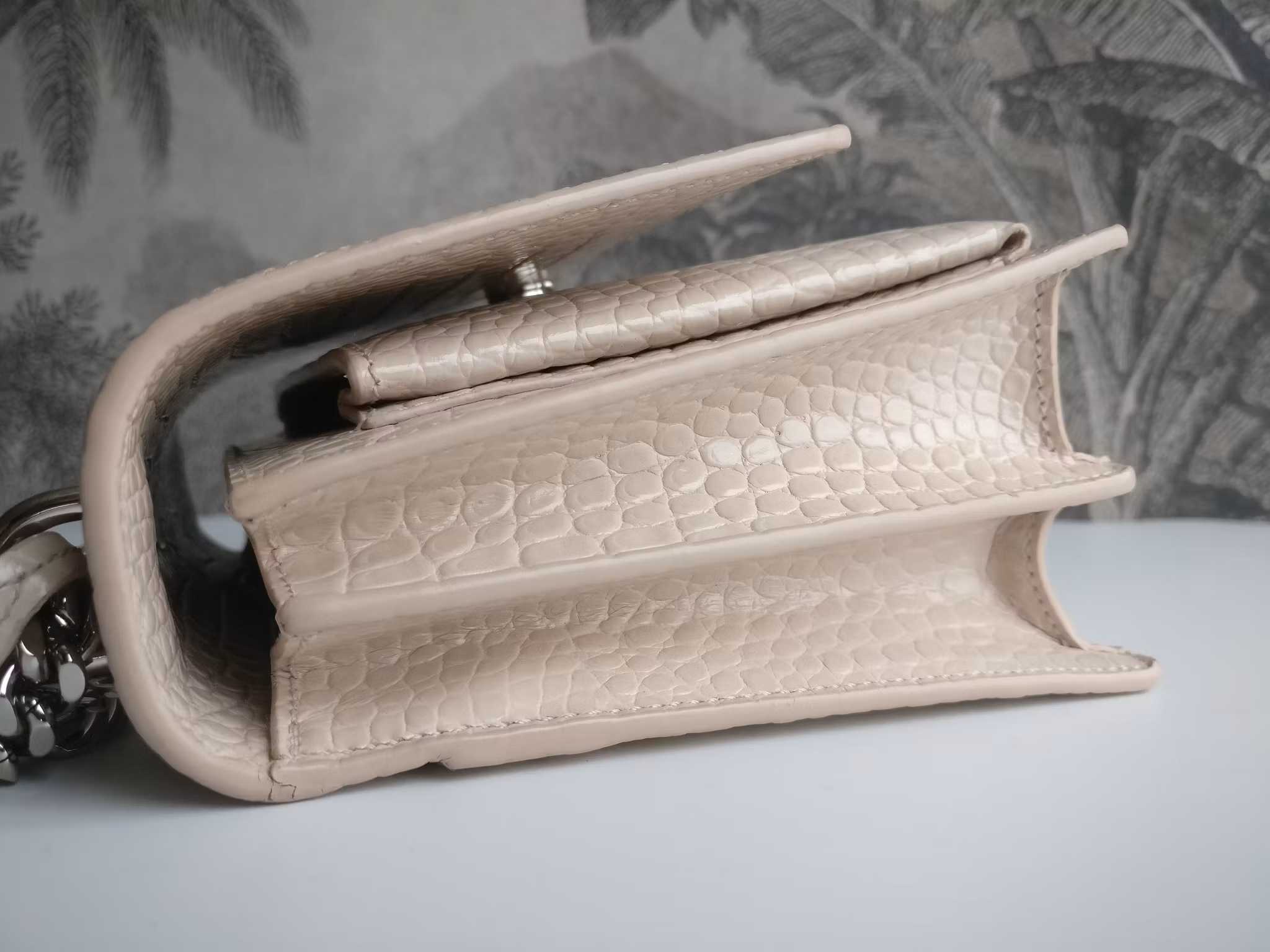 Saint Laurent Sunset Medium Crocodile embossed