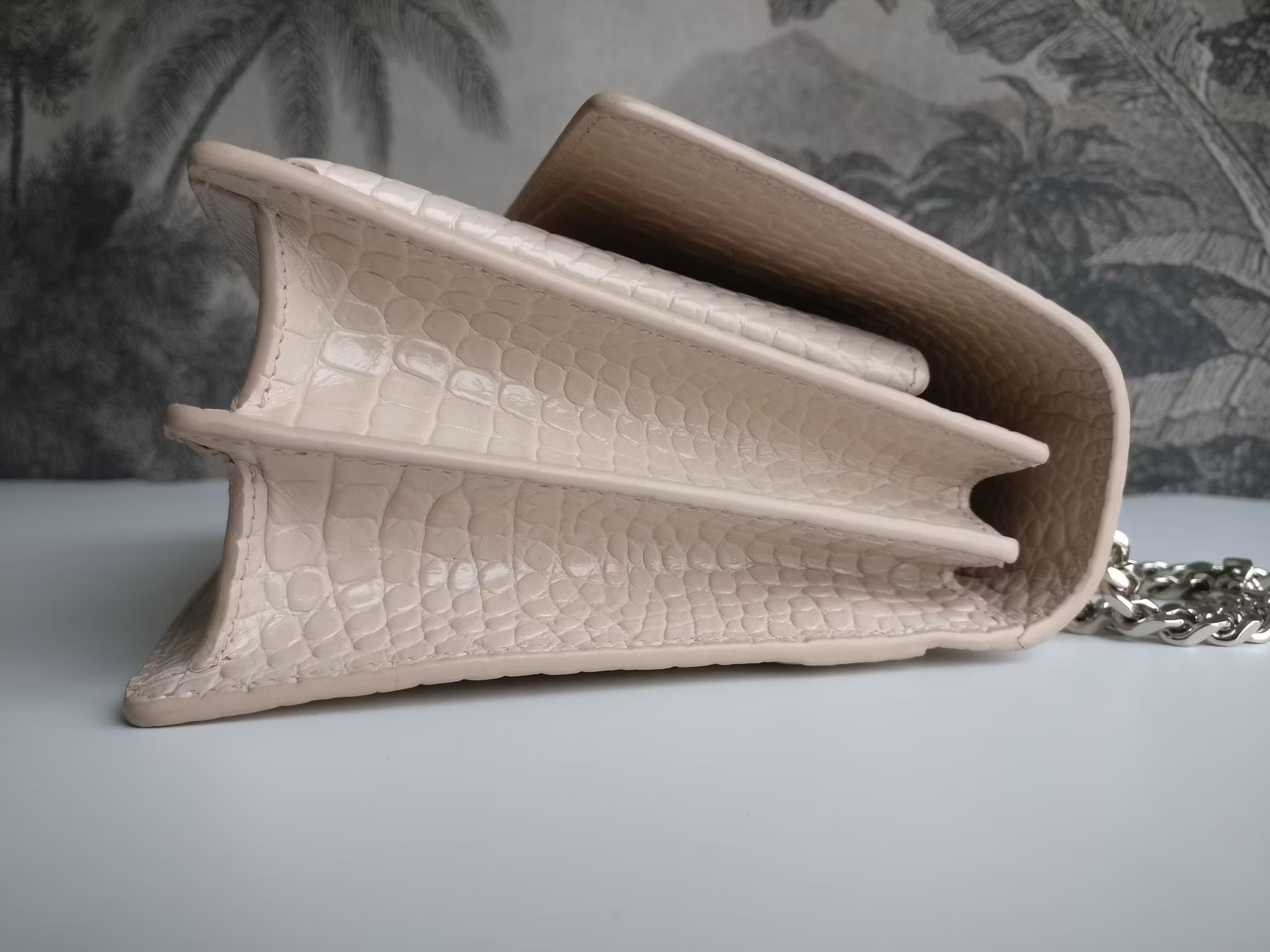 Saint Laurent Sunset Medium Crocodile embossed