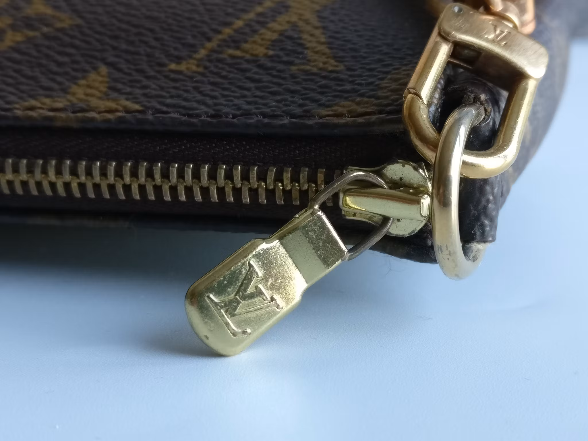 Louis Vuitton Pochette Accessoires