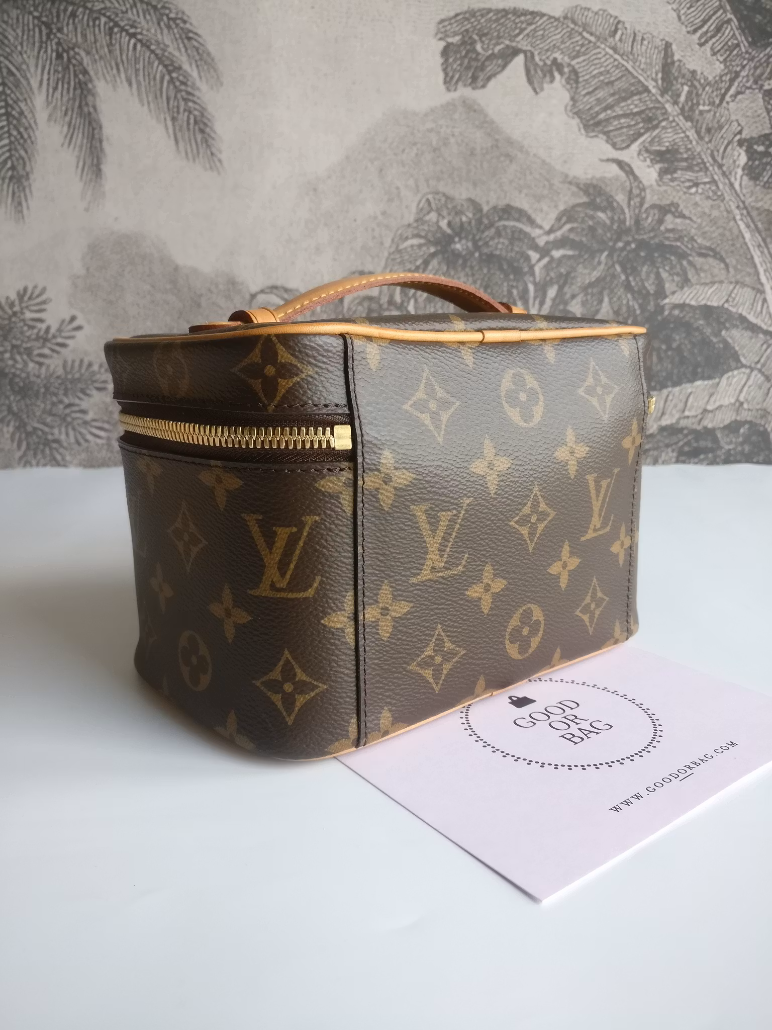 Louis Vuitton Nice Mini Vanity