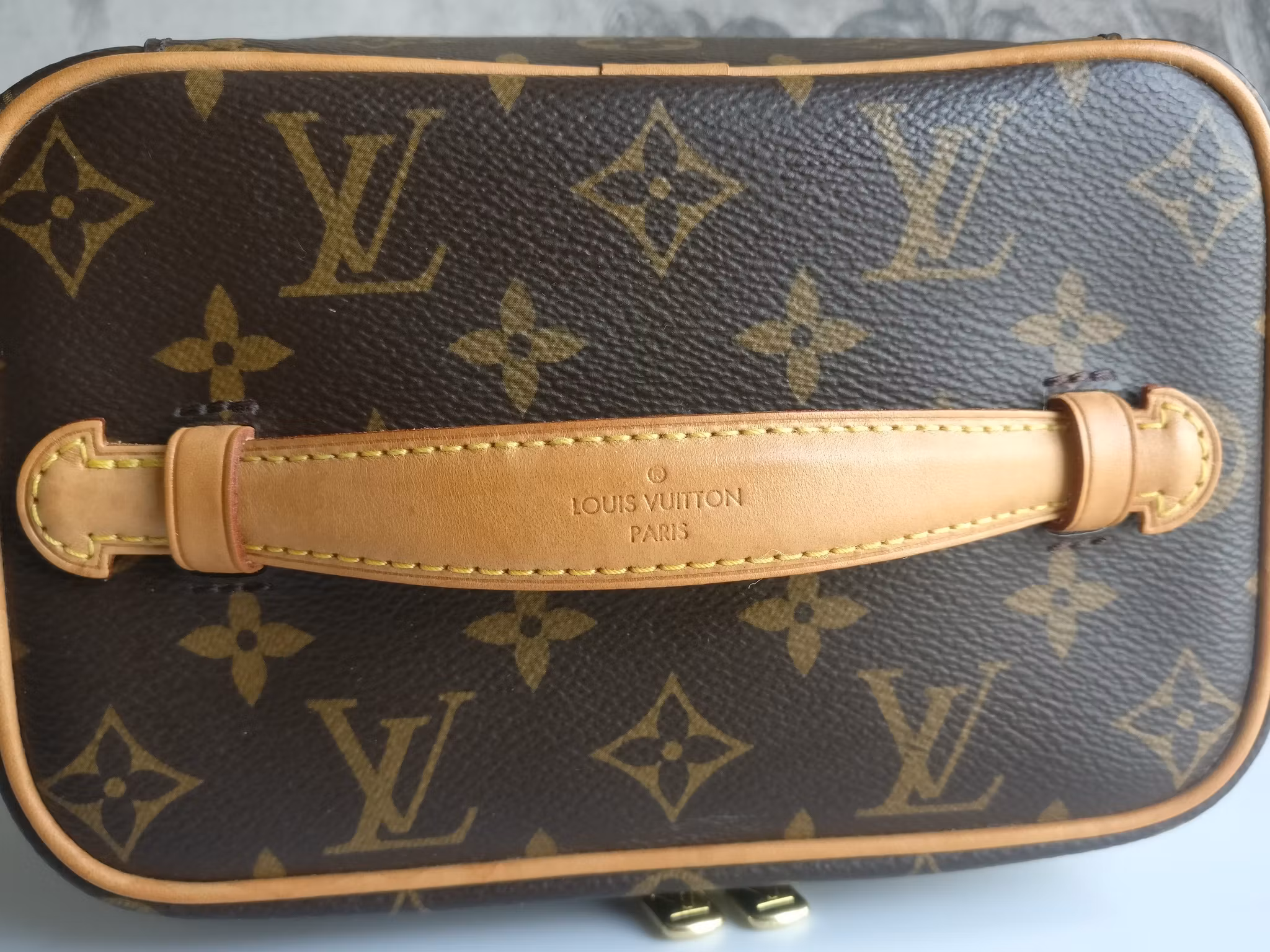 Louis Vuitton Nice Mini Vanity