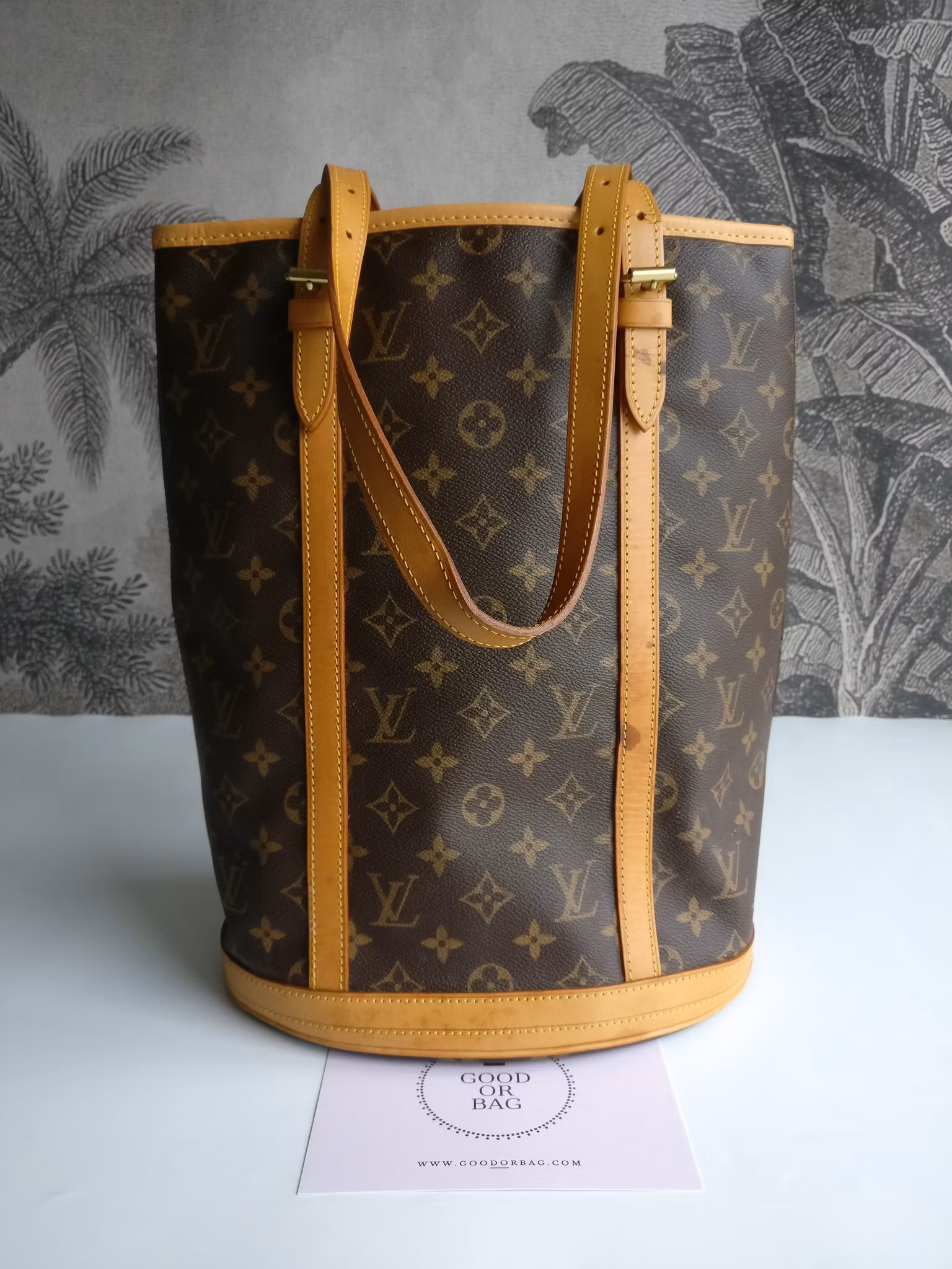 Louis Vuitton Bucket GM
