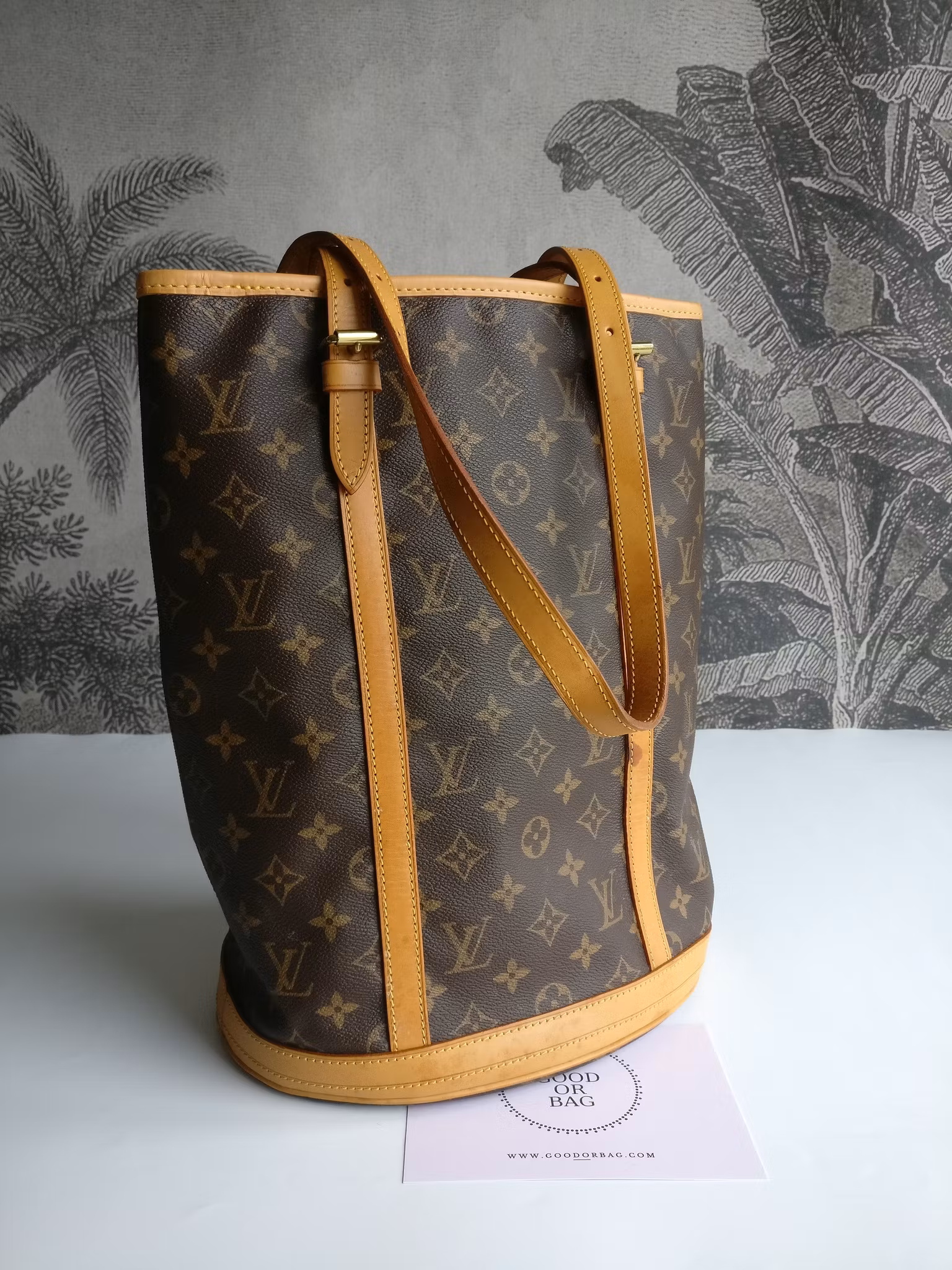 Louis Vuitton Bucket GM