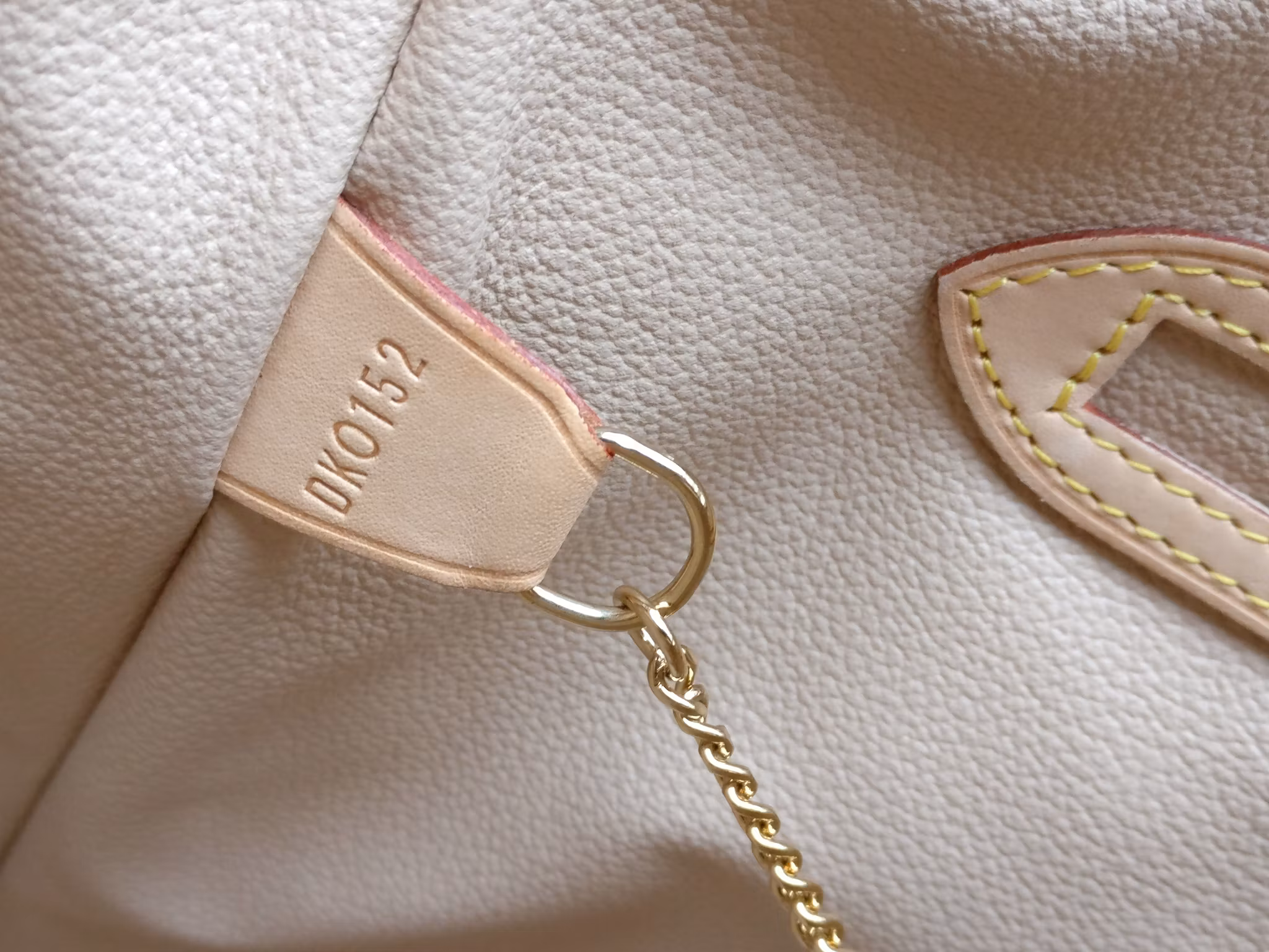 Louis Vuitton Bucket GM