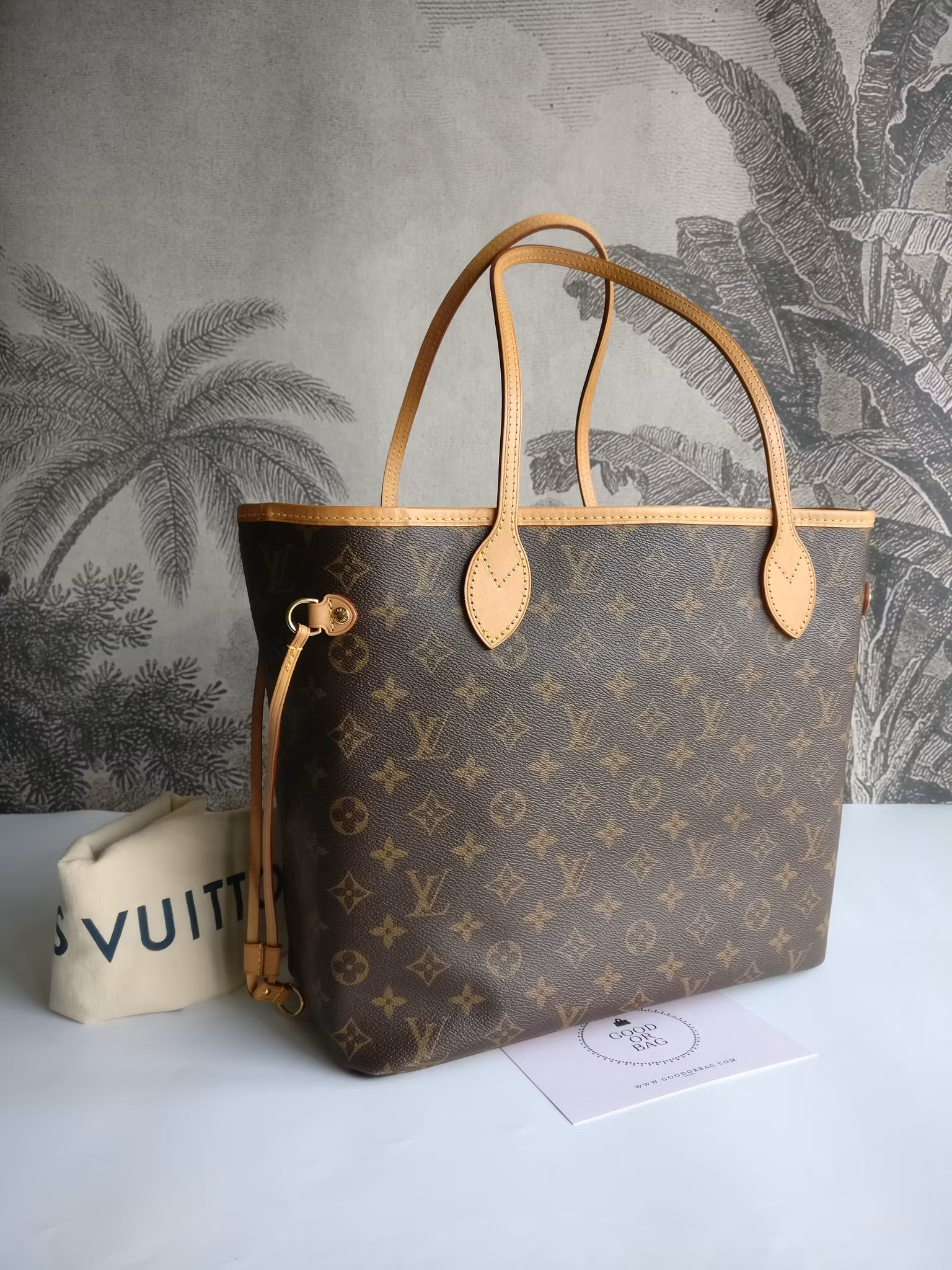 Louis Vuitton Neverfull MM