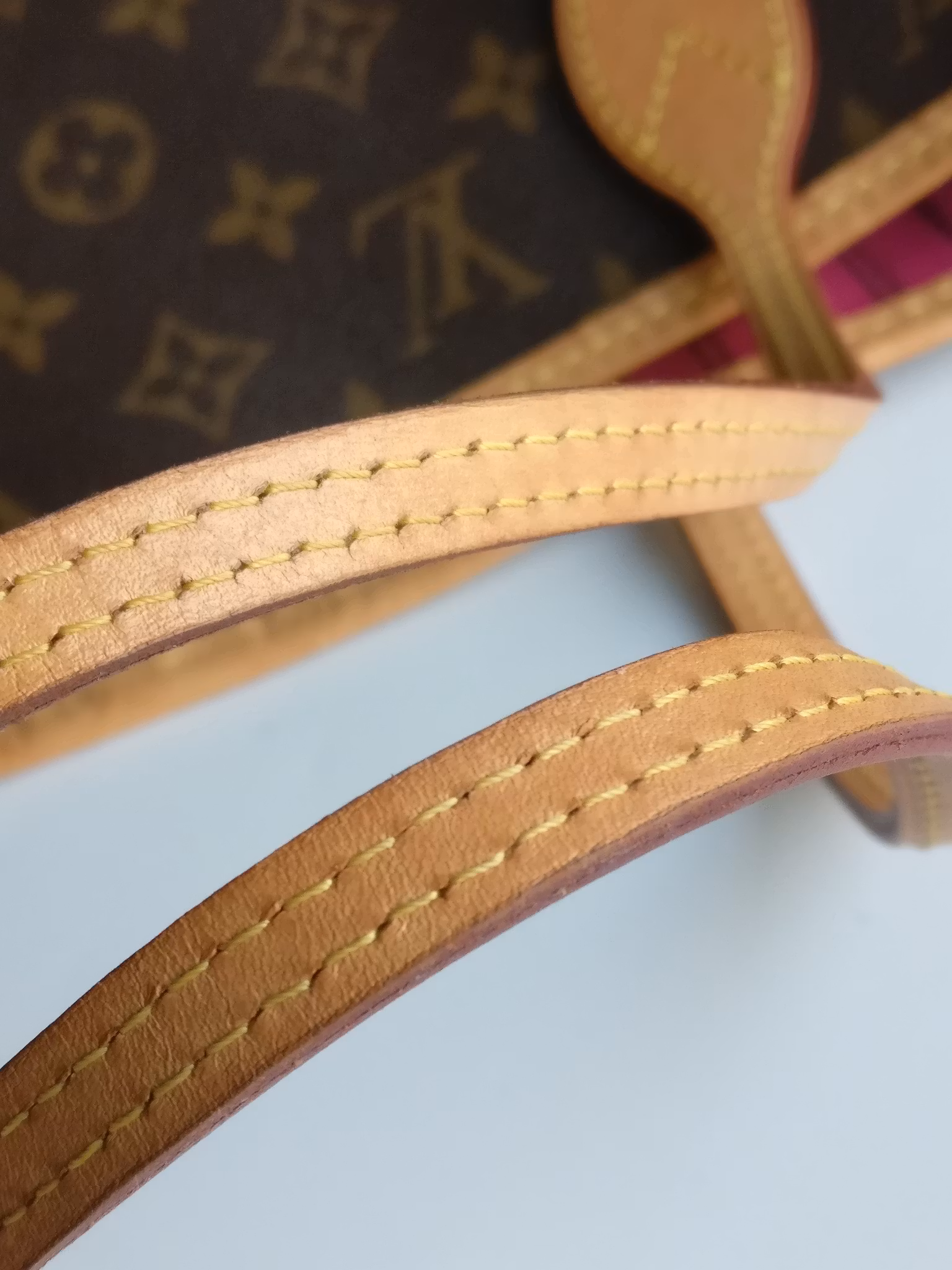 Louis Vuitton Neverfull MM