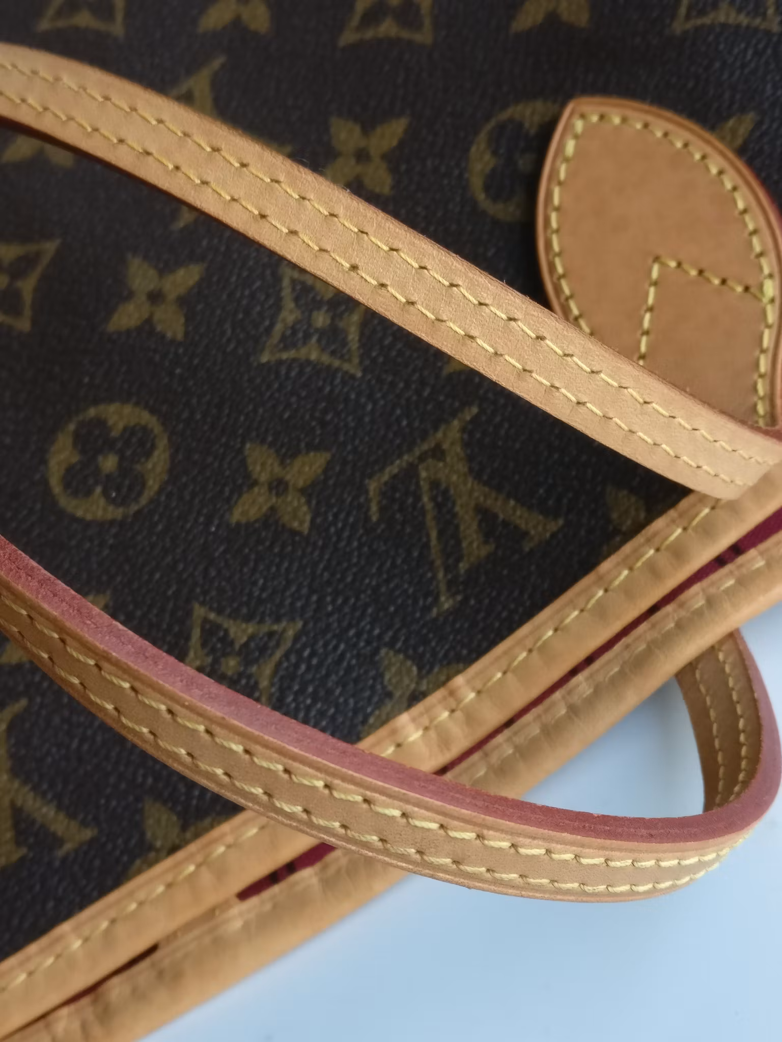 Louis Vuitton Neverfull MM