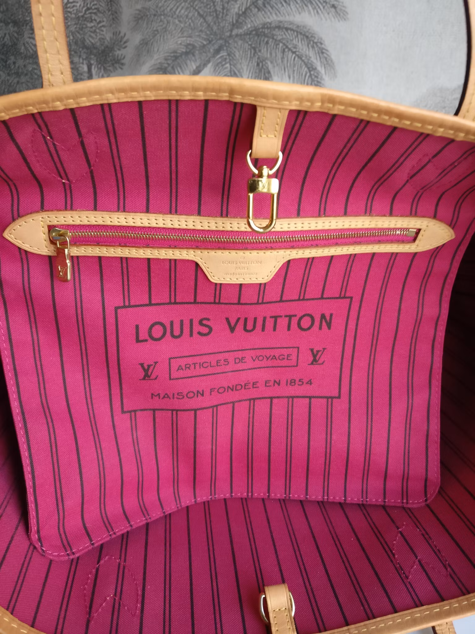Louis Vuitton Neverfull MM
