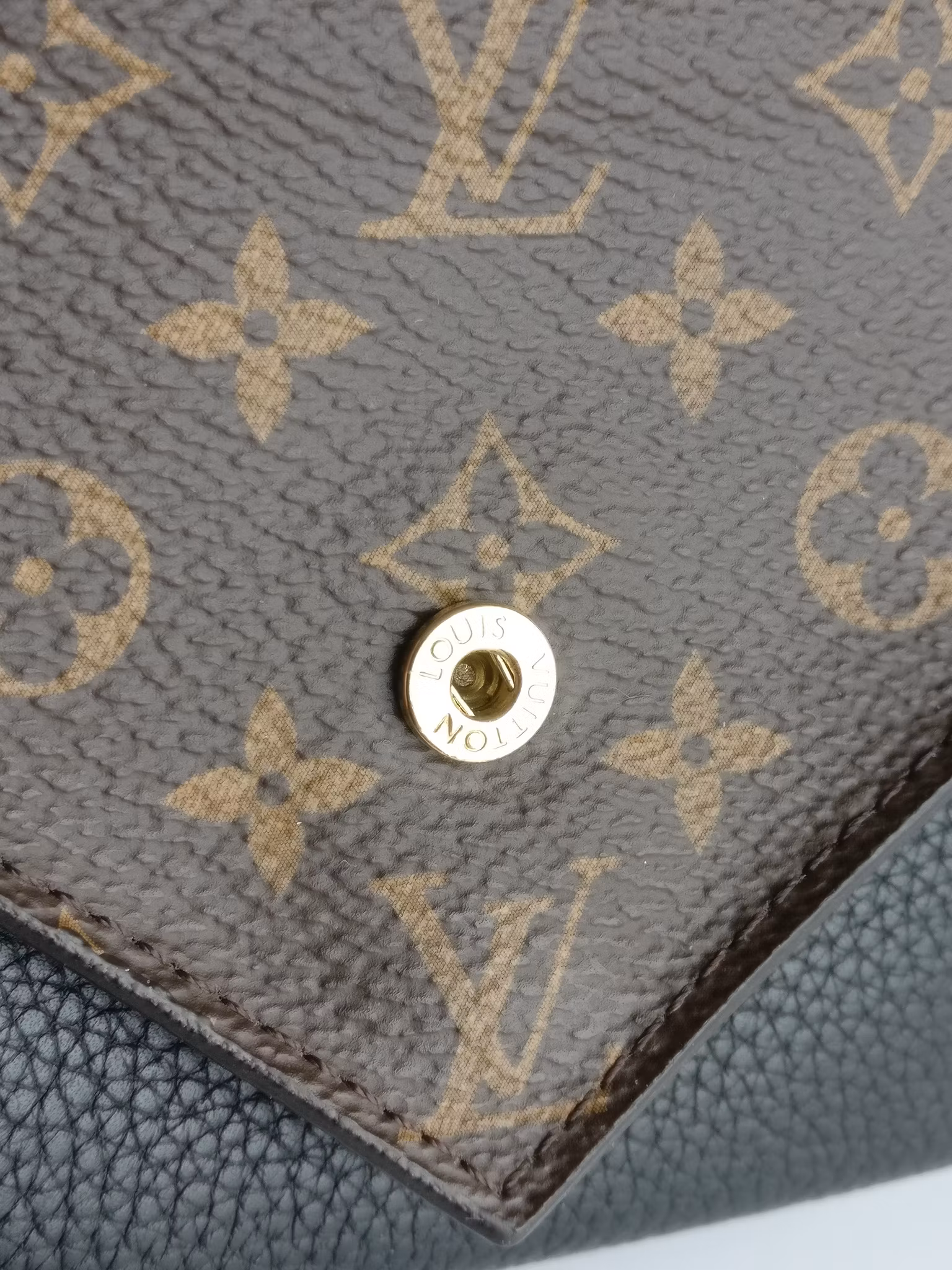 Louis Vuitton Double V Compact Wallet