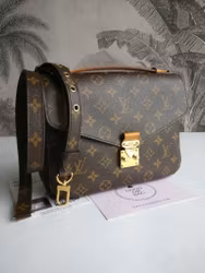 Louis Vuitton Pochette Metis