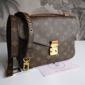 Louis Vuitton Pochette Metis