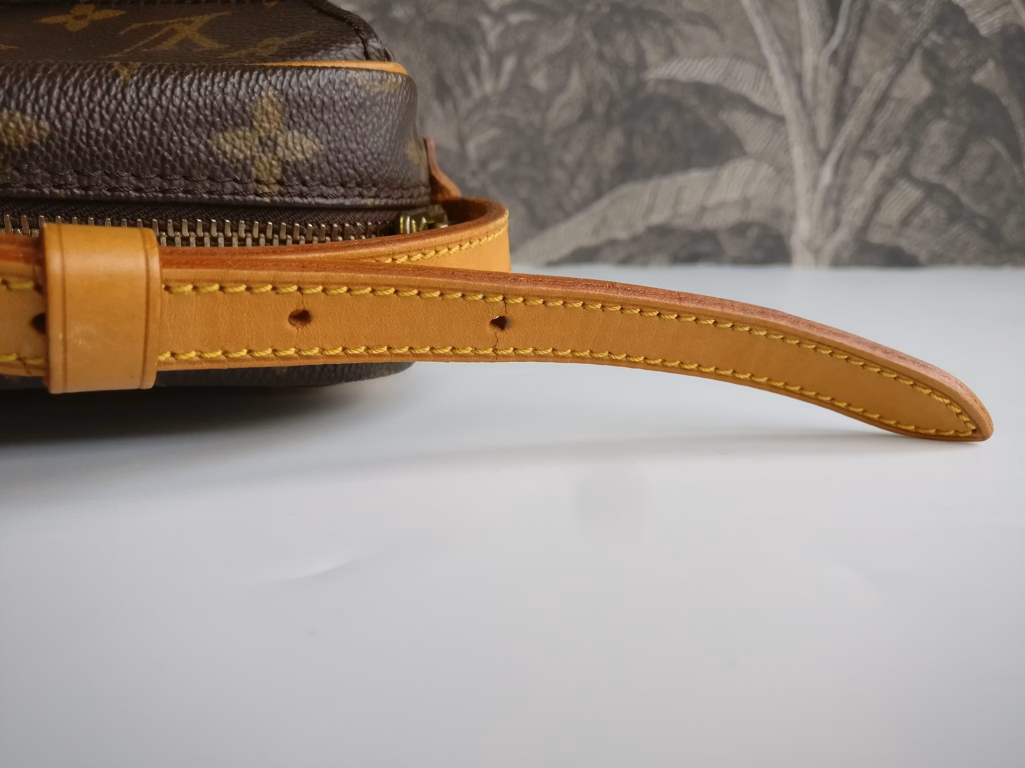 Louis Vuitton Jeune Fille MM