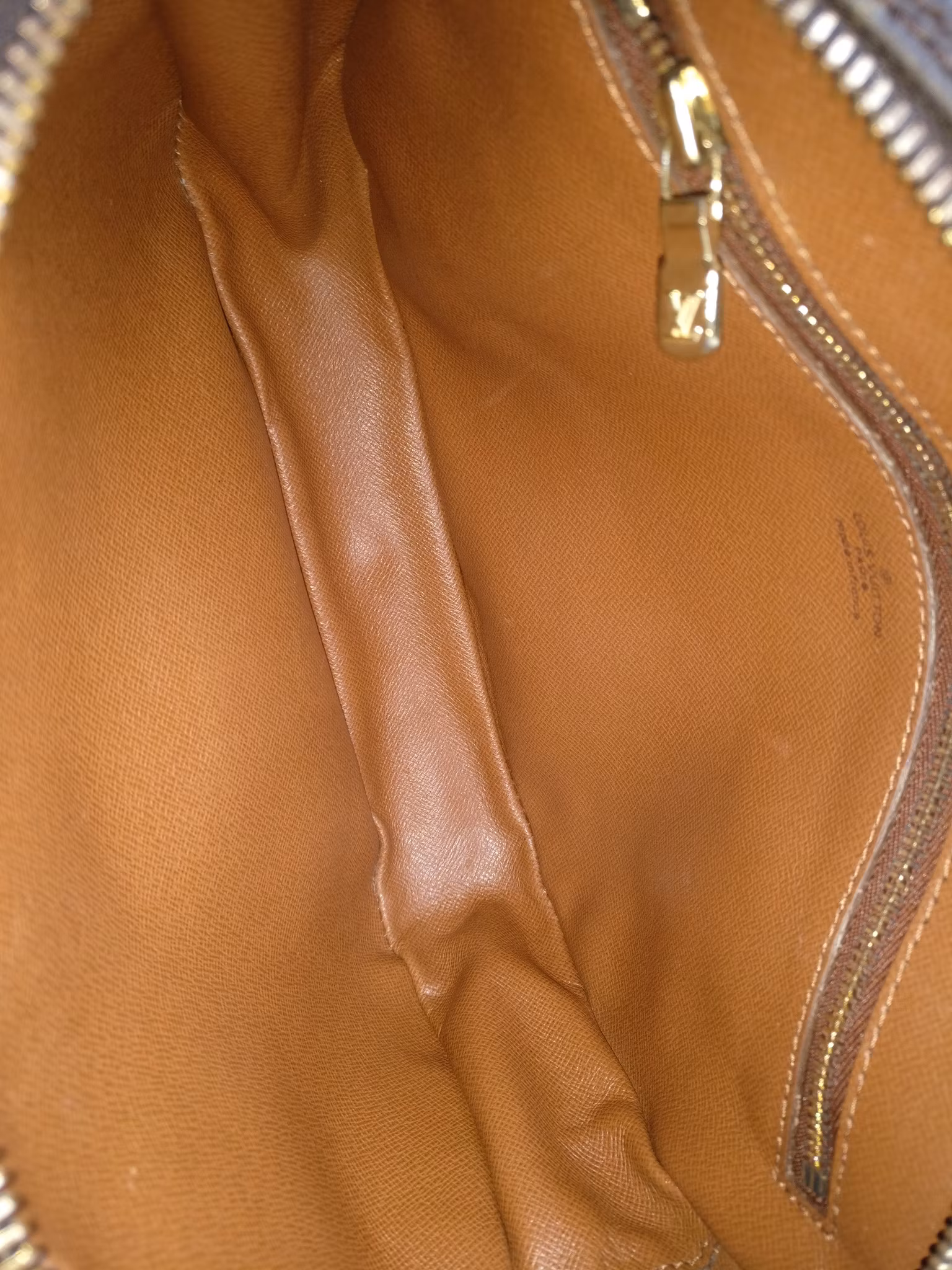 Louis Vuitton Jeune Fille MM