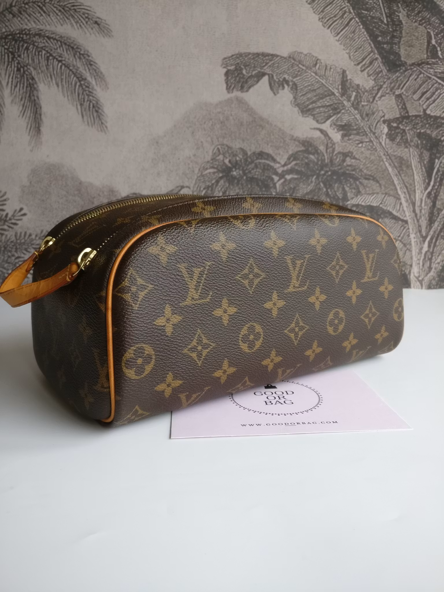 Louis Vuitton King Size Toiletry Bag