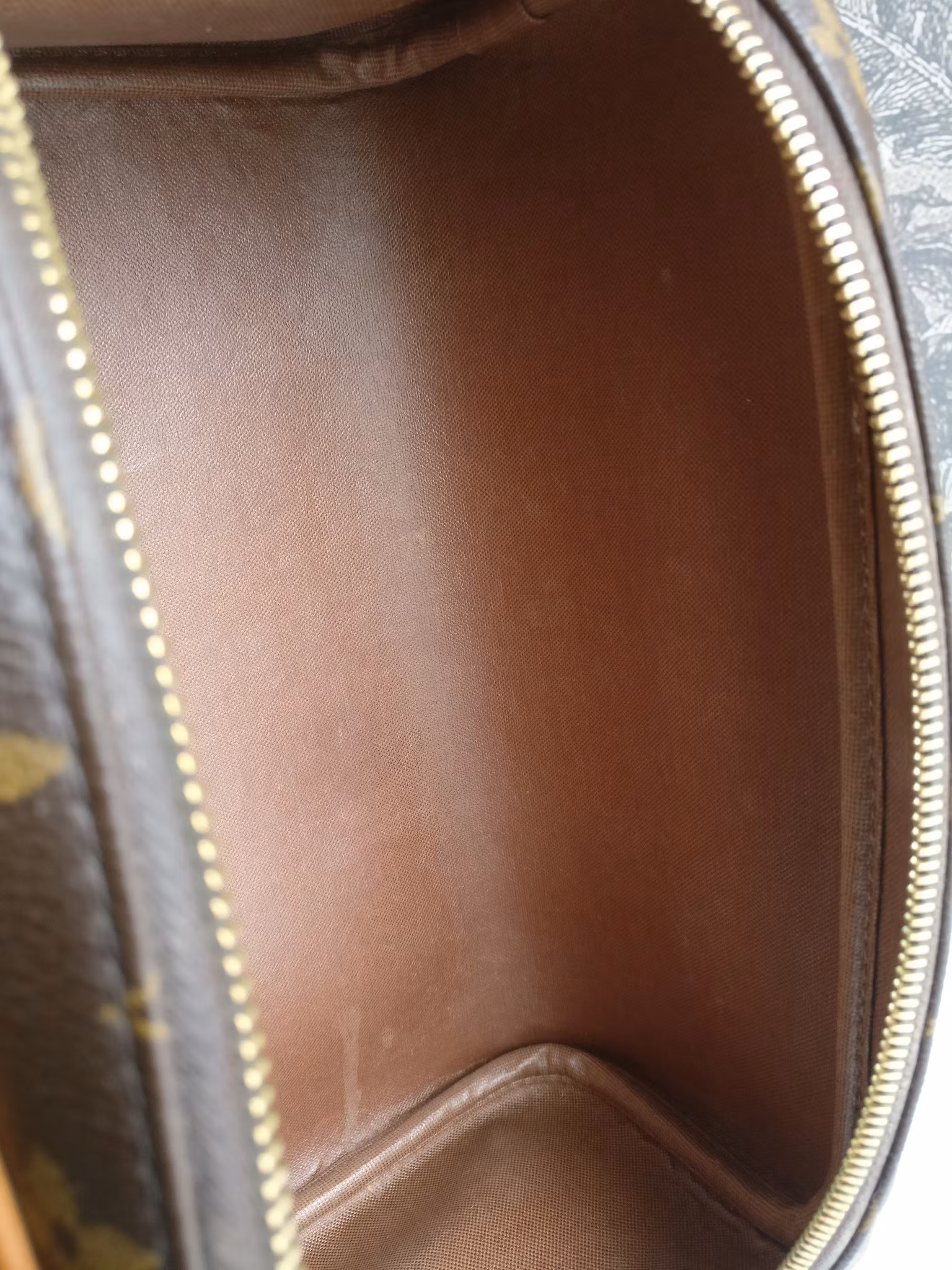 Louis Vuitton King Size Toiletry Bag
