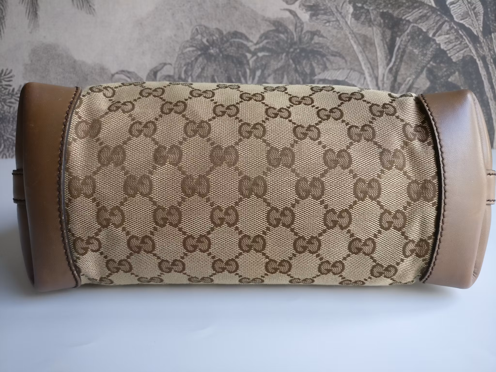 Gucci GG Small Craft Tote with pouch