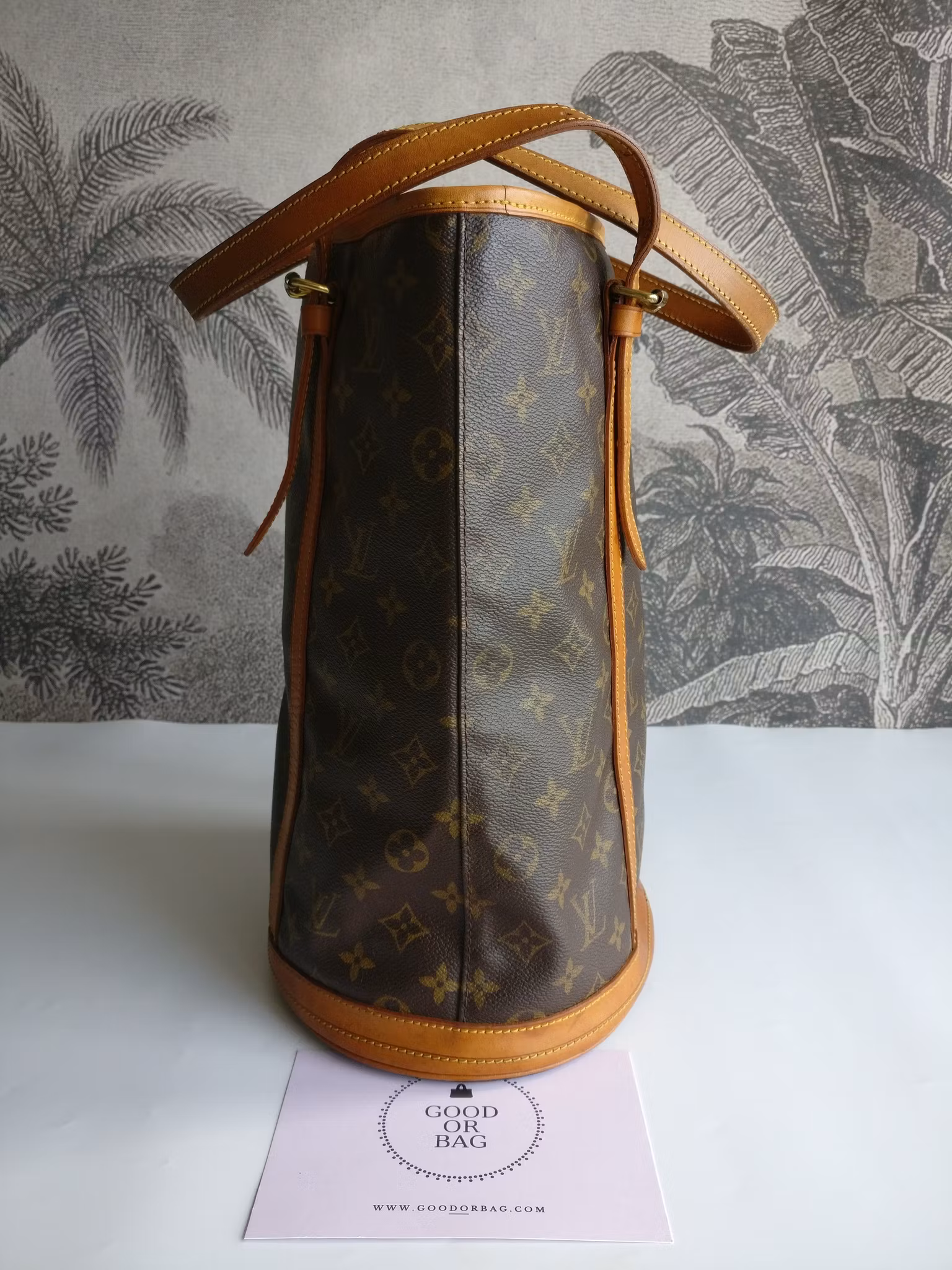 Louis Vuitton Bucket GM