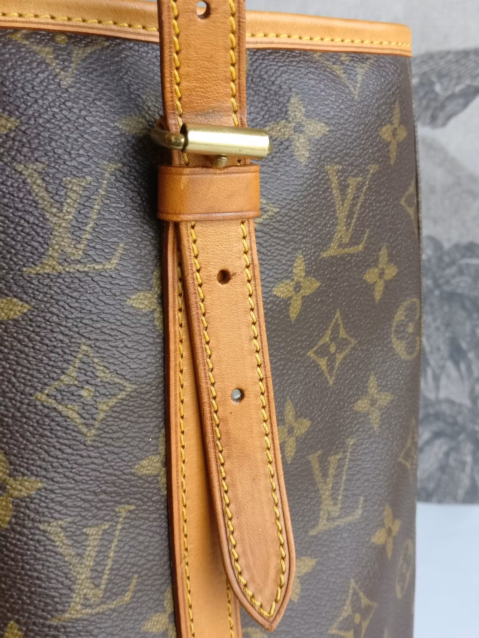 Louis Vuitton Bucket GM