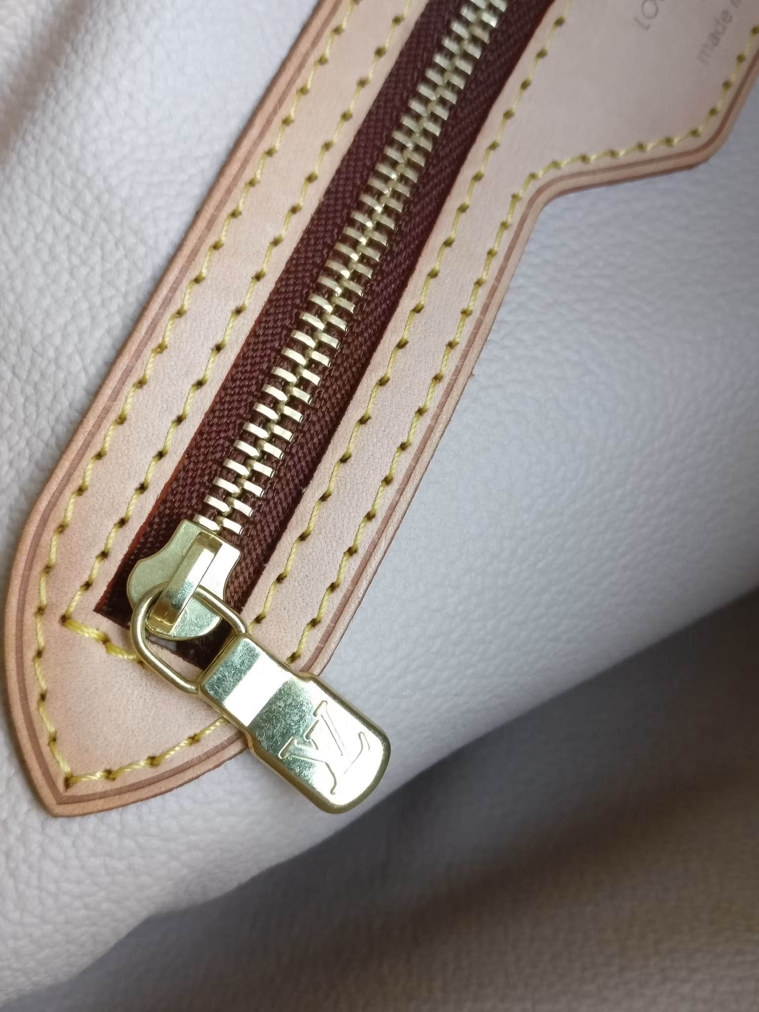 Louis Vuitton Bucket GM