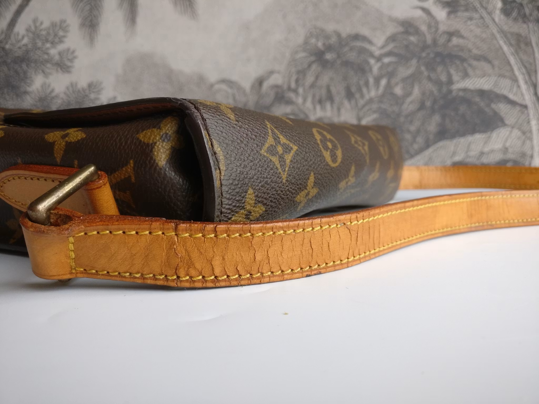 Louis Vuitton St Cloud GM